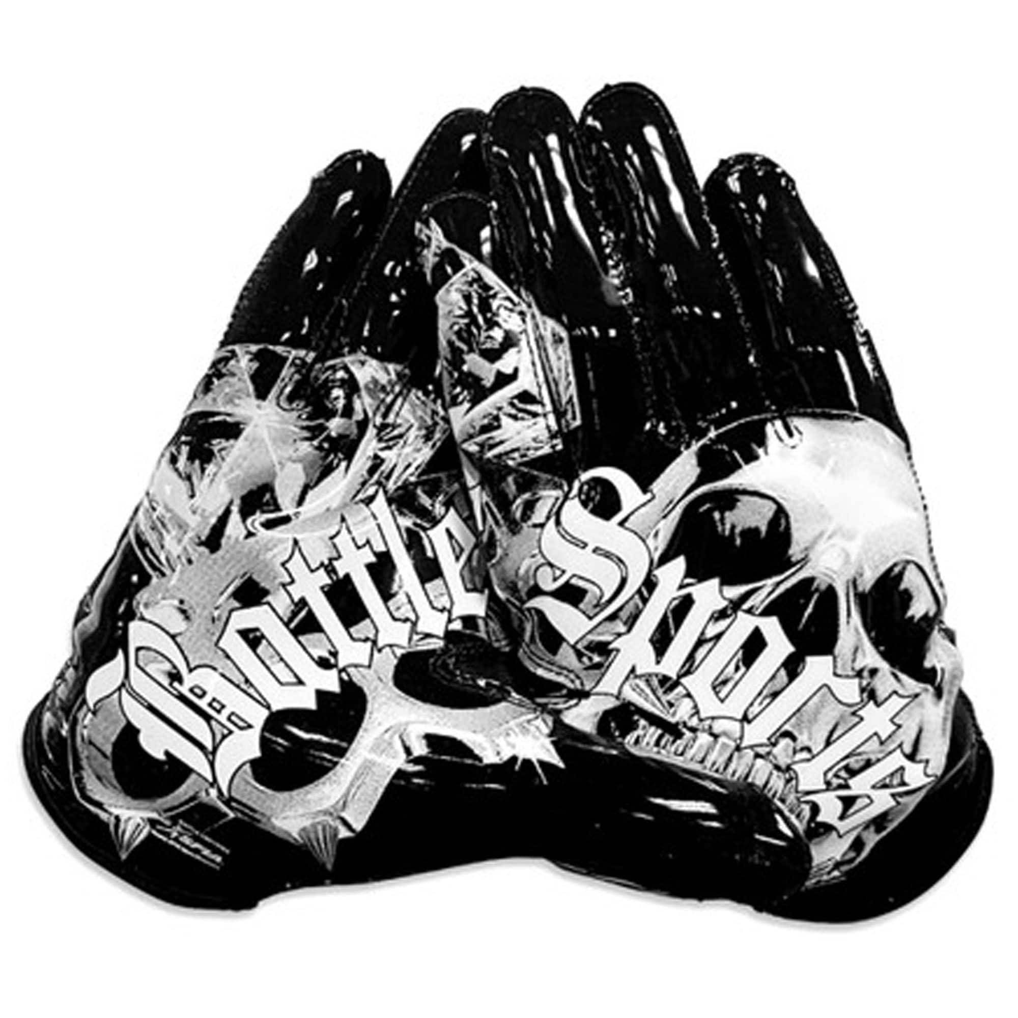 "Battle Sports - Adult ""Chrome Skulls"" Doom Speed Receiver Football Glove - Medium - Black/White" price history on PriceWatchPro