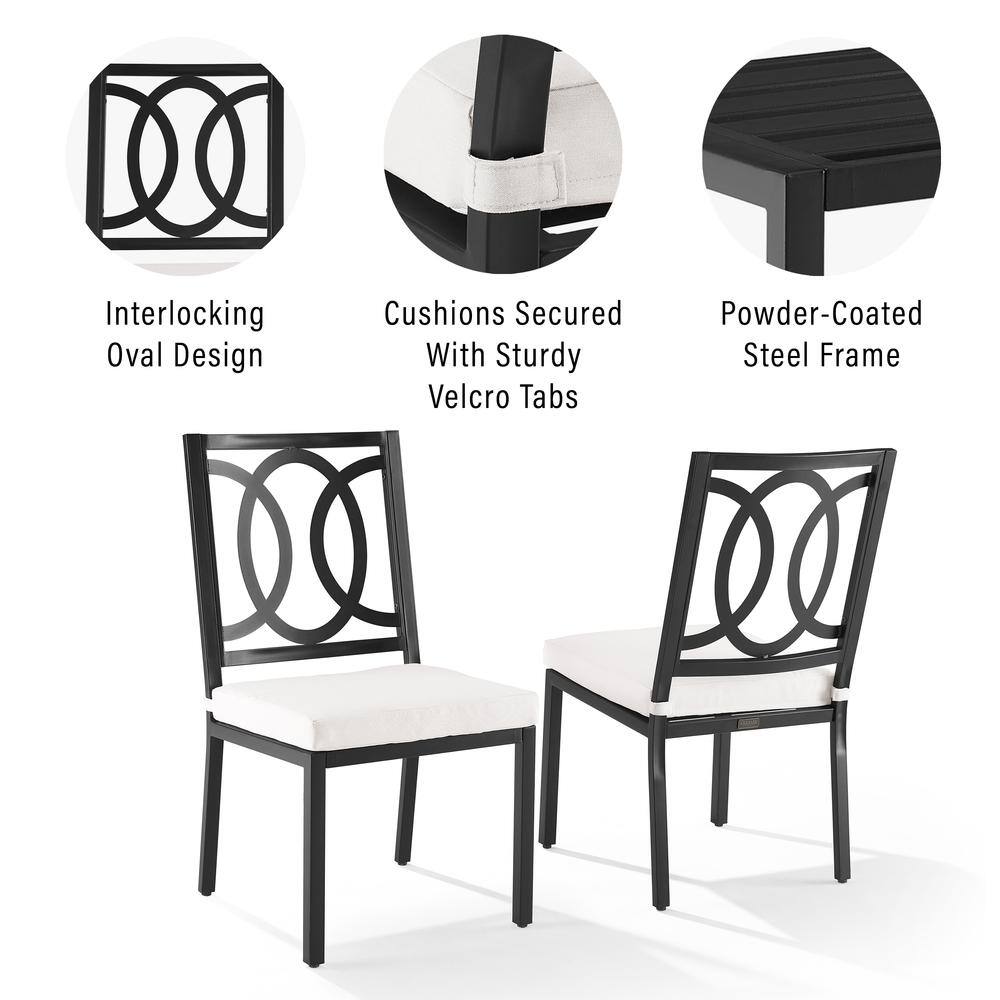 Interlocking Oval Design  
Cushions Secured With Sturdy Velcro Tabs  
Powder-Coated Steel Frame