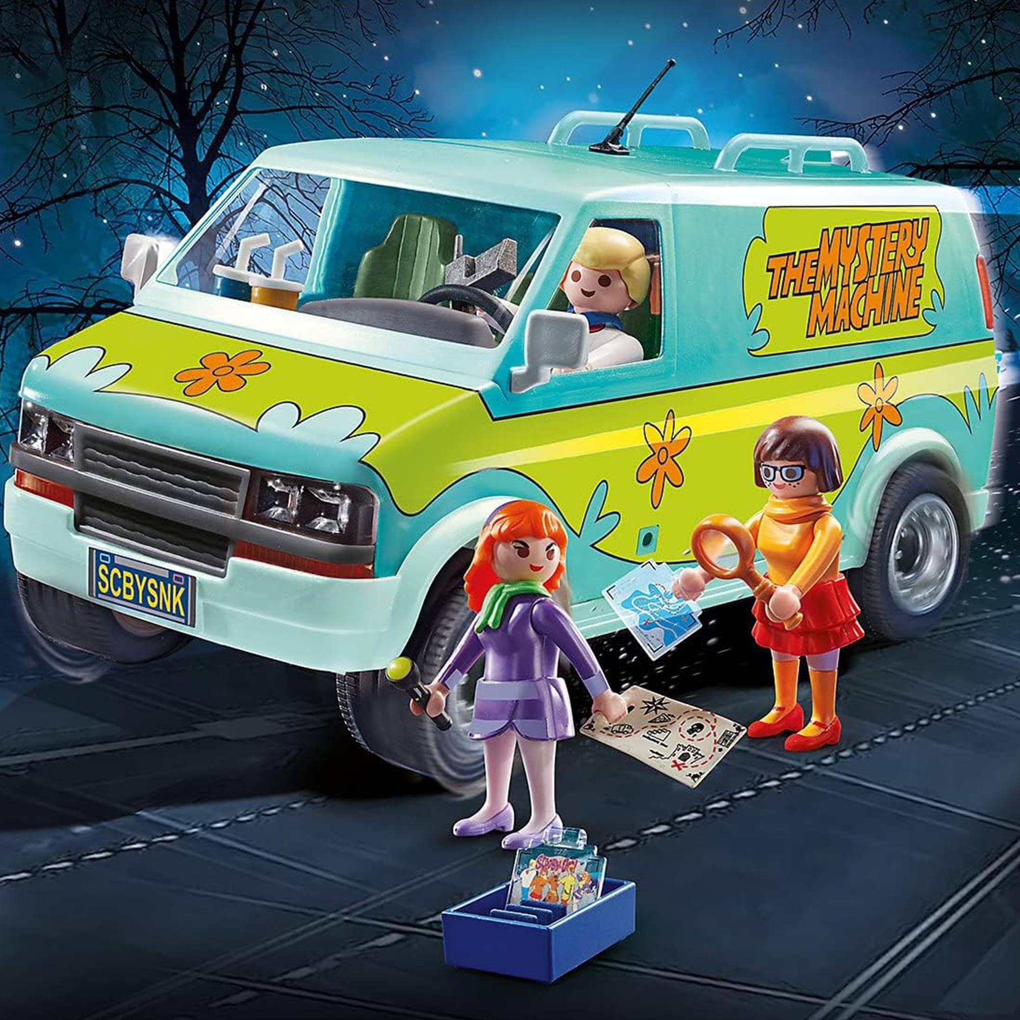 THE MYSTERY MACHINE  
SCBYSNK