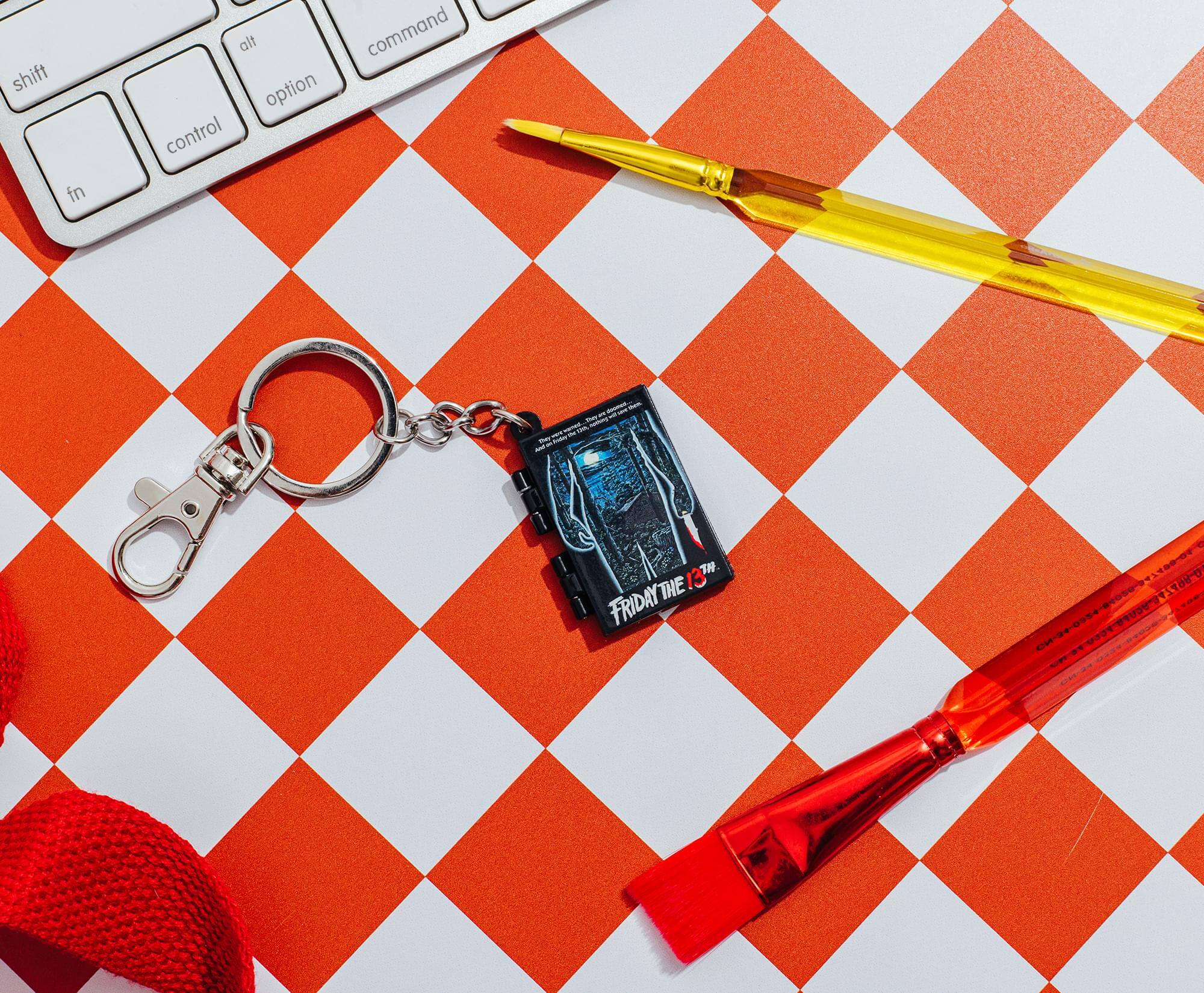 shift fn alt command option control I - i - - h 13TH TR FRIDAY THE 13 THE FRIDAY 0-9621 03-