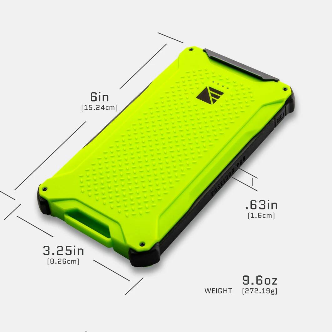 6in (15.24cm)  
.63in (1.6cm)  
3.25in (8.26cm)  
9.6oz (272.19g)