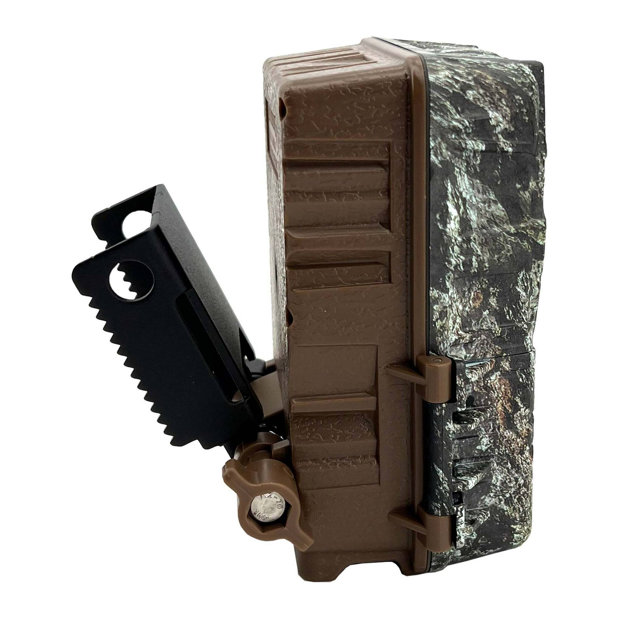 Left. Browning - Browning Dark Ops Pro X Trail Camera w/Memory Card, Security Box Bundle (6-Pack).