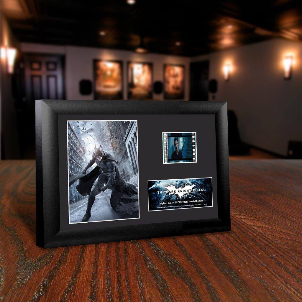 The Dark Knight Rises  
Original Motion Picture Score  
R29 d5 Special Edition  
Minicel i0 Gripinal