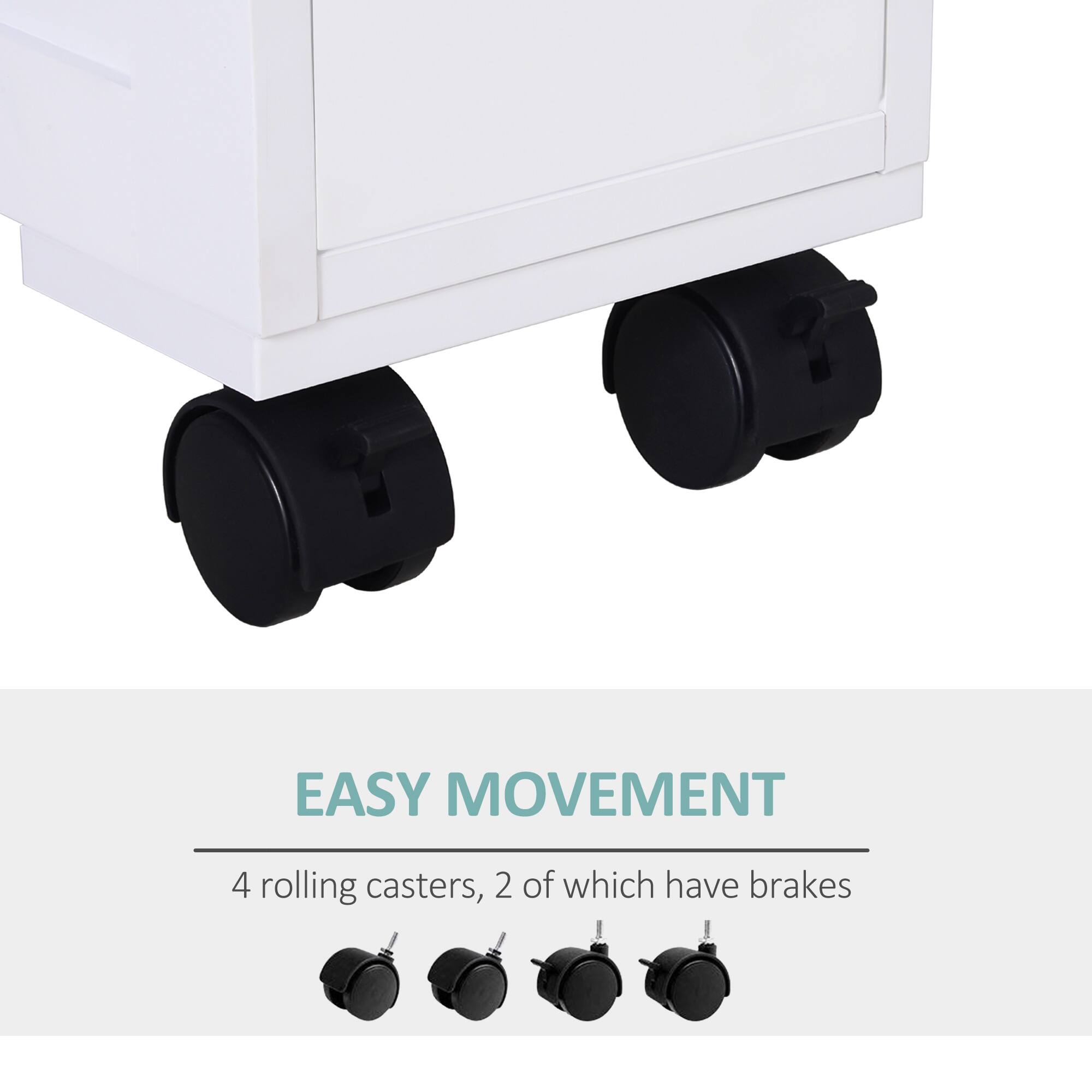 EASY MOVEMENT
4 rolling casters, 2 of which have brakes