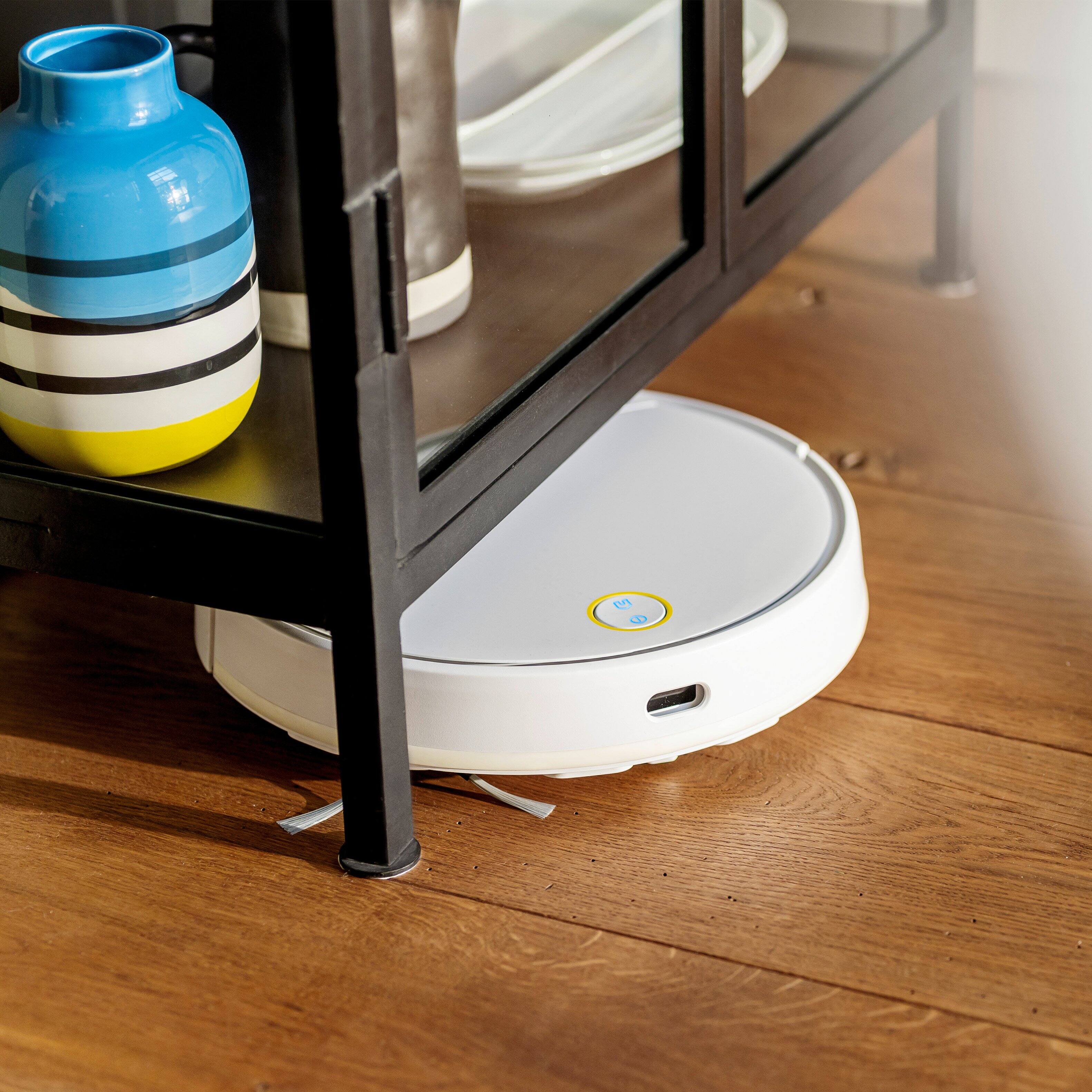 Left. Karcher - RCV 3 Robot Vacuum & Mop: 2500Pa Suction, LiDAR Navigation, Floor Mapping, 120 min Runtime, App Remote Control.