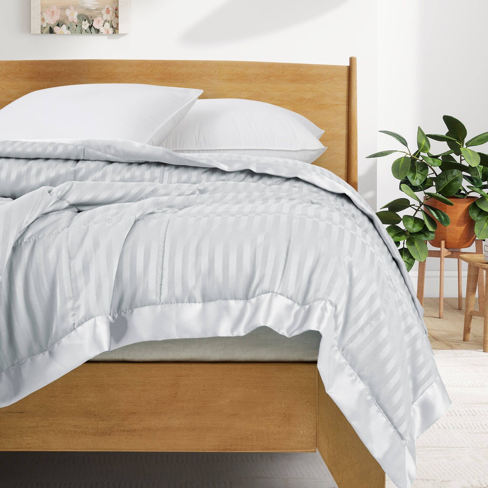 Left. Nest - Peace Nest Hotel Quality Luxury All Season Jacquard Soft Bed Blanket with Satin Trim Cozy and Warm - Light Gray.