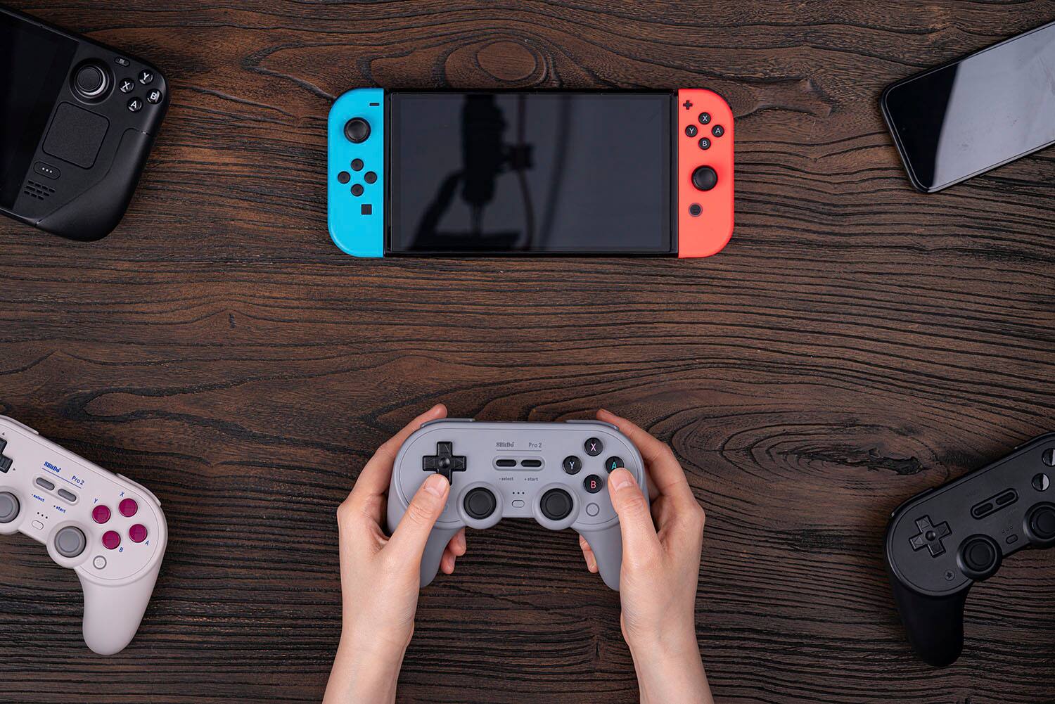 The text on the image is not organized in a way that can be grouped or corrected. It appears to be a random combination of letters and numbers without any clear structure or meaning.