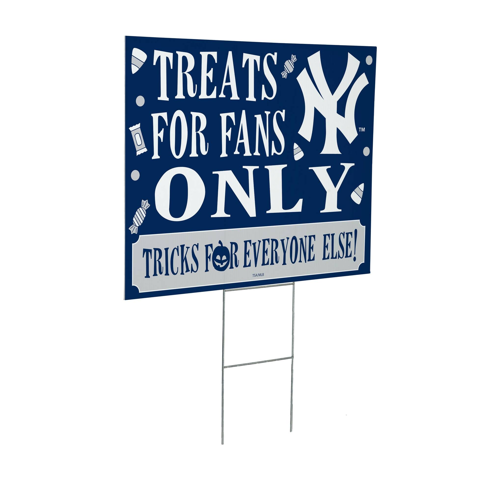 TREATS FOR FANS ONLY  
TRICKS FOR EVERYONE ELSE!