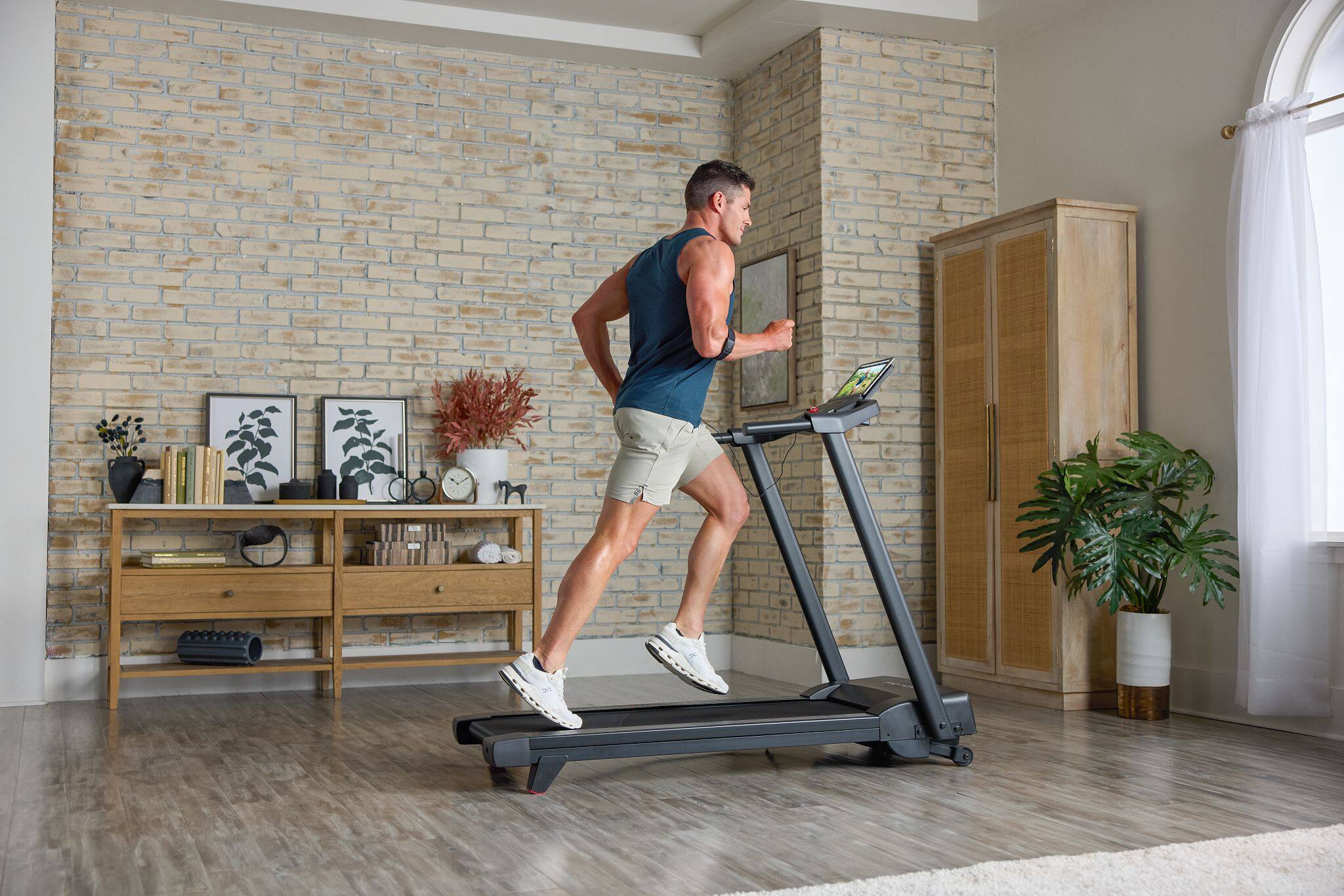 Alt View 1. ProForm - ProForm Sport Treadmill - Black.