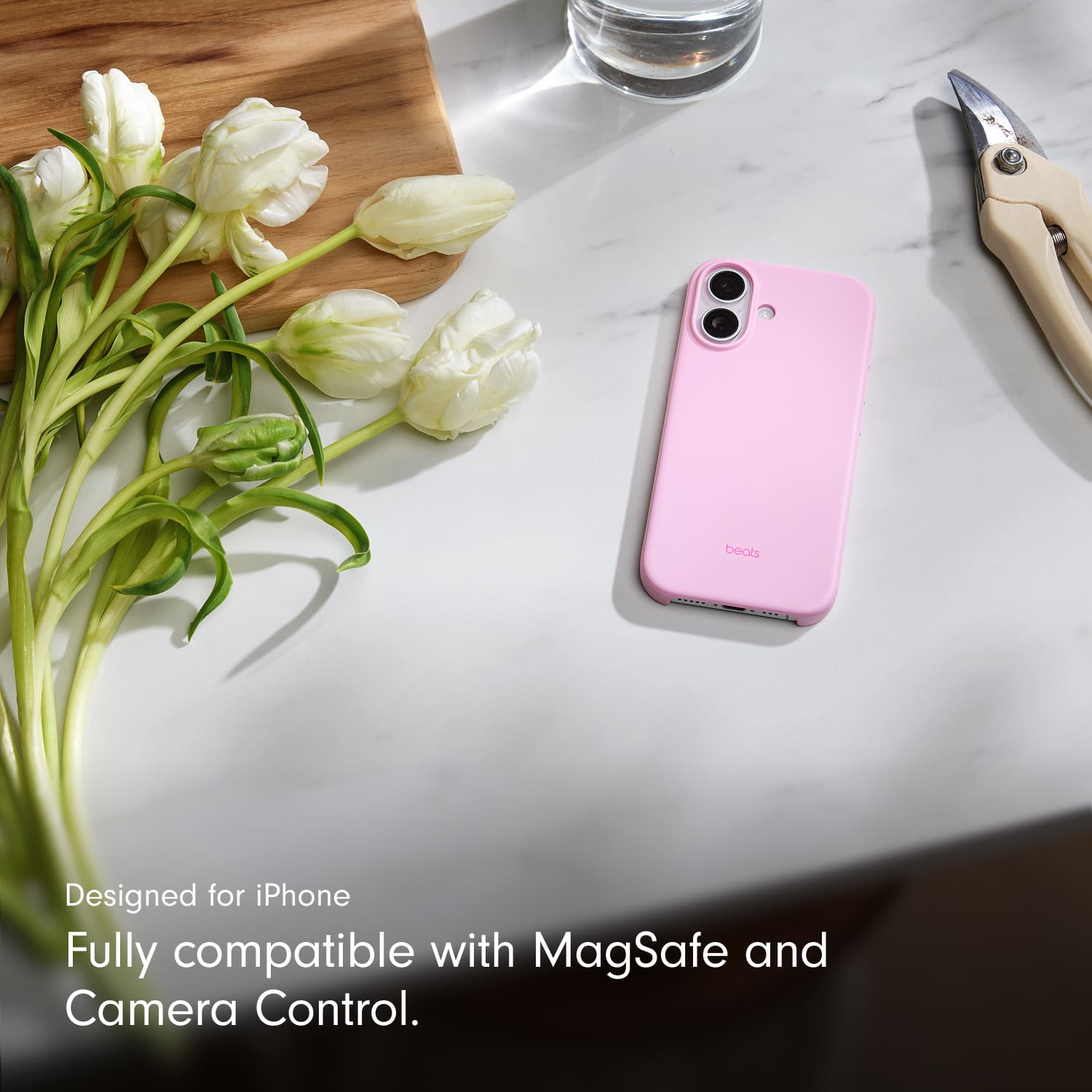 Designed for iPhone
Fully compatible with MagSafe and Camera Control.