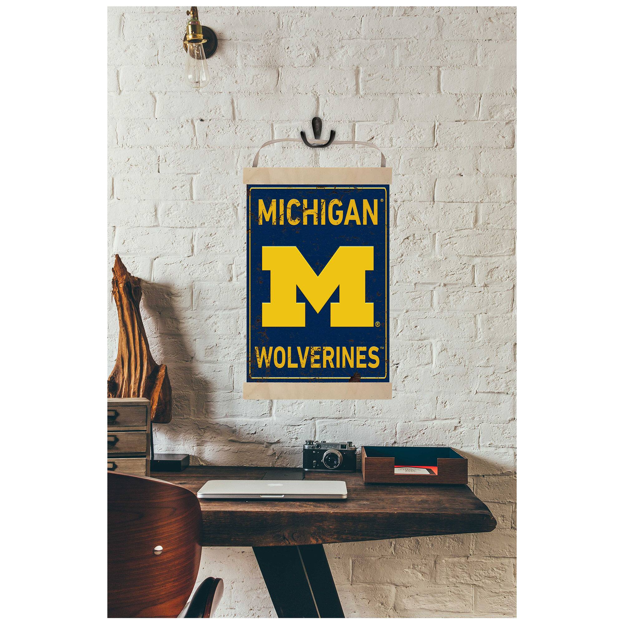 MICHIGAN M WOLVERINES