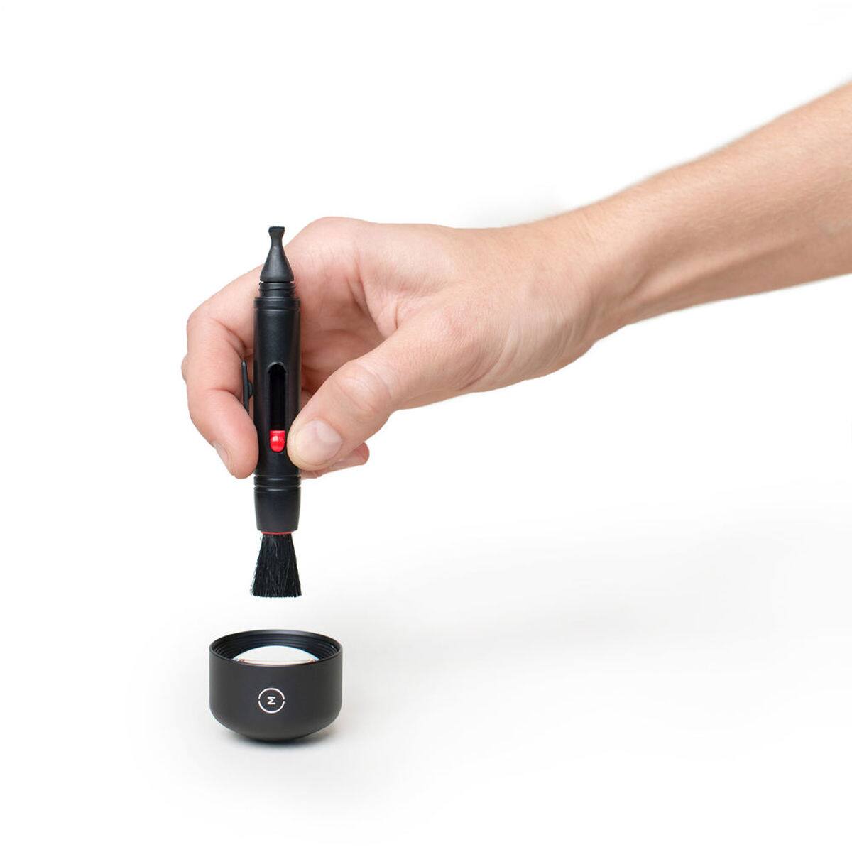 Moment Mobile Lens Cleaning Pen, Black - Best Buy