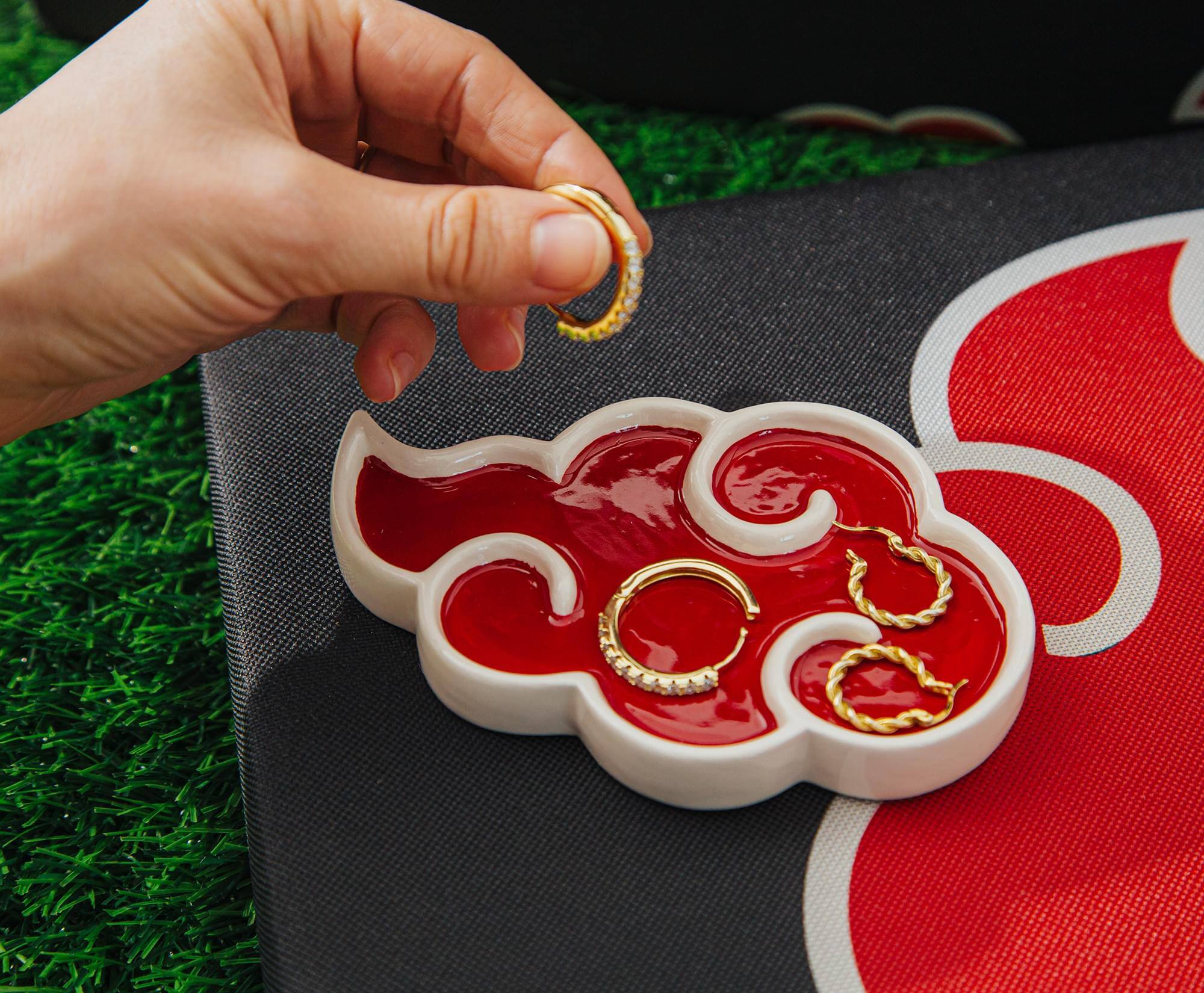 Alt View 5. Ukonic - Naruto Shippuden Akatsuki Red Cloud Ceramic Trinket Tray Dish - Red.