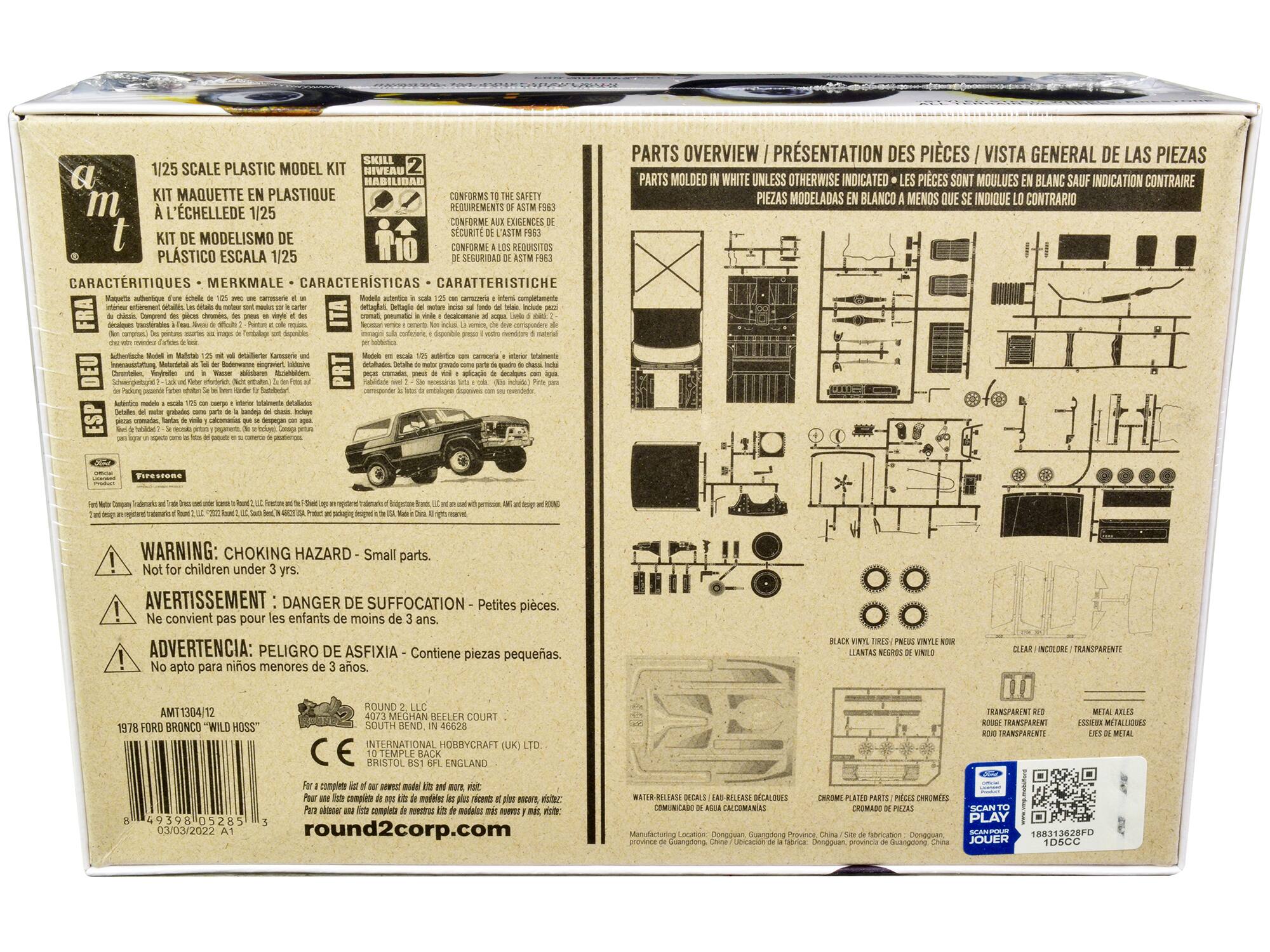 Sure, here is the corrected and grouped text from the image:

---

**1/25 SCALE PLASTIC MODEL KIT**

**KIT MAQUETTE EN PLASTIQUE À L'ÉCHELLE 1/25**

**KIT DE MODELISMO DE PLÁSTICO ESCALA 1/25**

**CARACTERÍSTICAS - MERKMALE - CARATTERISTICHE**

- **Conforms to the safety requirements of ASTM F963**
- **Conforme aux exigences de sécurité de l'ASTM F963**
- **Conforme a los requisitos de seguridad de ASTM F963**

**PARTS OVERVIEW / PRÉSENTATION DES PIÈCES / VISTA GENERAL DE LAS PIEZAS**

**PARTS MOLDED IN WHITE UNLESS OTHERWISE INDICATED / LES PIÈCES SONT MOULÉES EN BLANC SAUF INDICATION CONTRAIRE / PIEZAS MOLDEADAS EN BLANCO MENOS QUE SE INDIQUE LO CONTRARIO**

**WARNING: CHOKING HAZARD - Small parts. Not for children under 3 yrs.**

**AVERTISSEMENT: DANGER DE SUFFOCATION