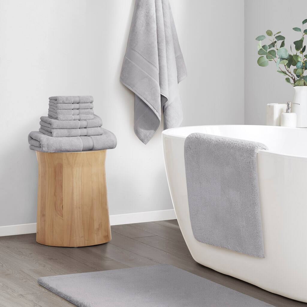 Angle. APRILSOUL - Bath Rug - Grey.