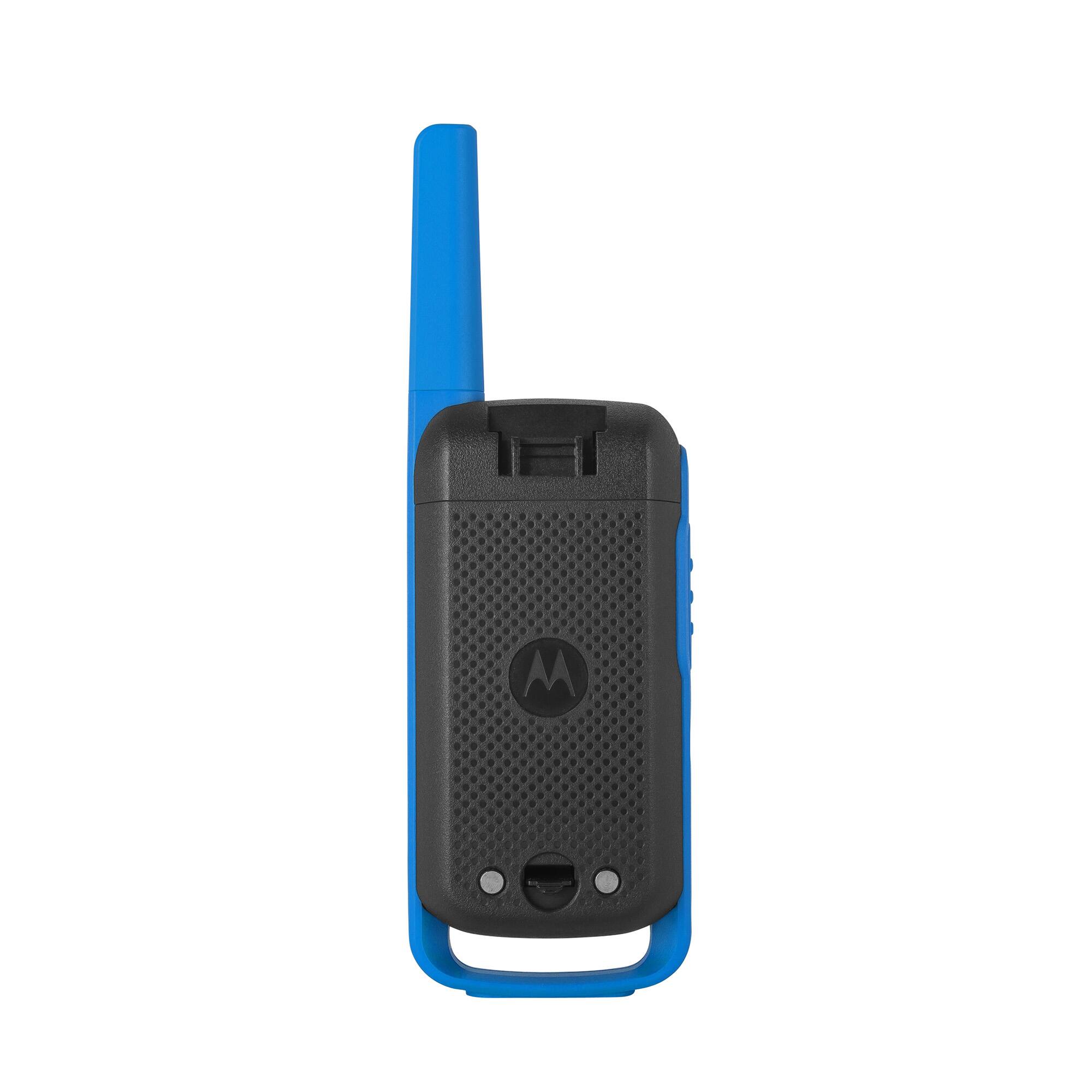 Angle. Motorola - alkabout 25-Mile 22-Channel 2-Way Radios (3-Pack) - Black/Blue.