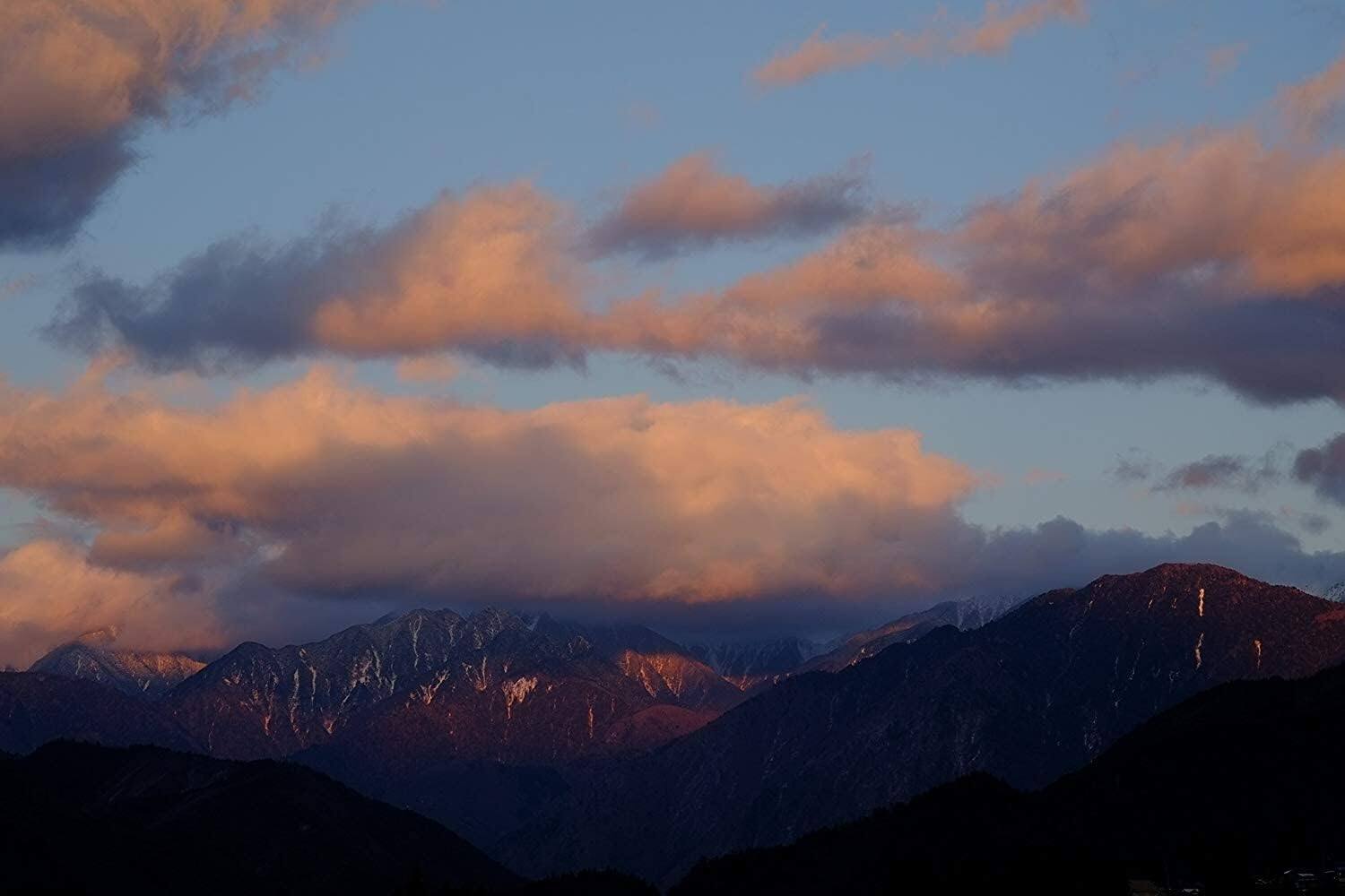 Alt View 4. Fujifilm - Fujifilm XF 60mm f/2.4 R Macro Lens (Black) with Advance Accessories and Travel Bundle | Fuji XF 60mmm - Black.