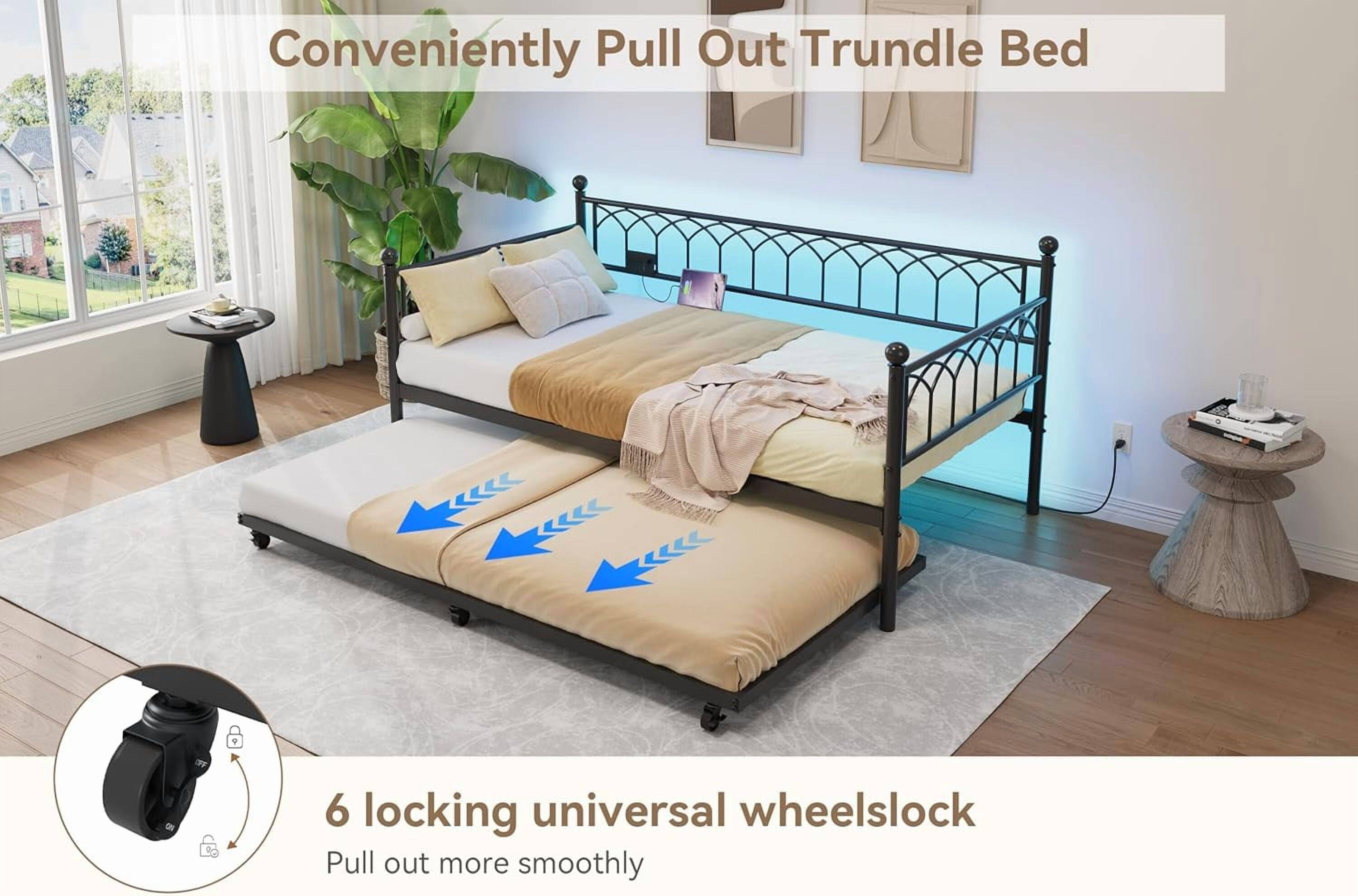 Conveniently Pull Out Trundle Bed

6 locking universal wheelslock

Pull out more smoothly