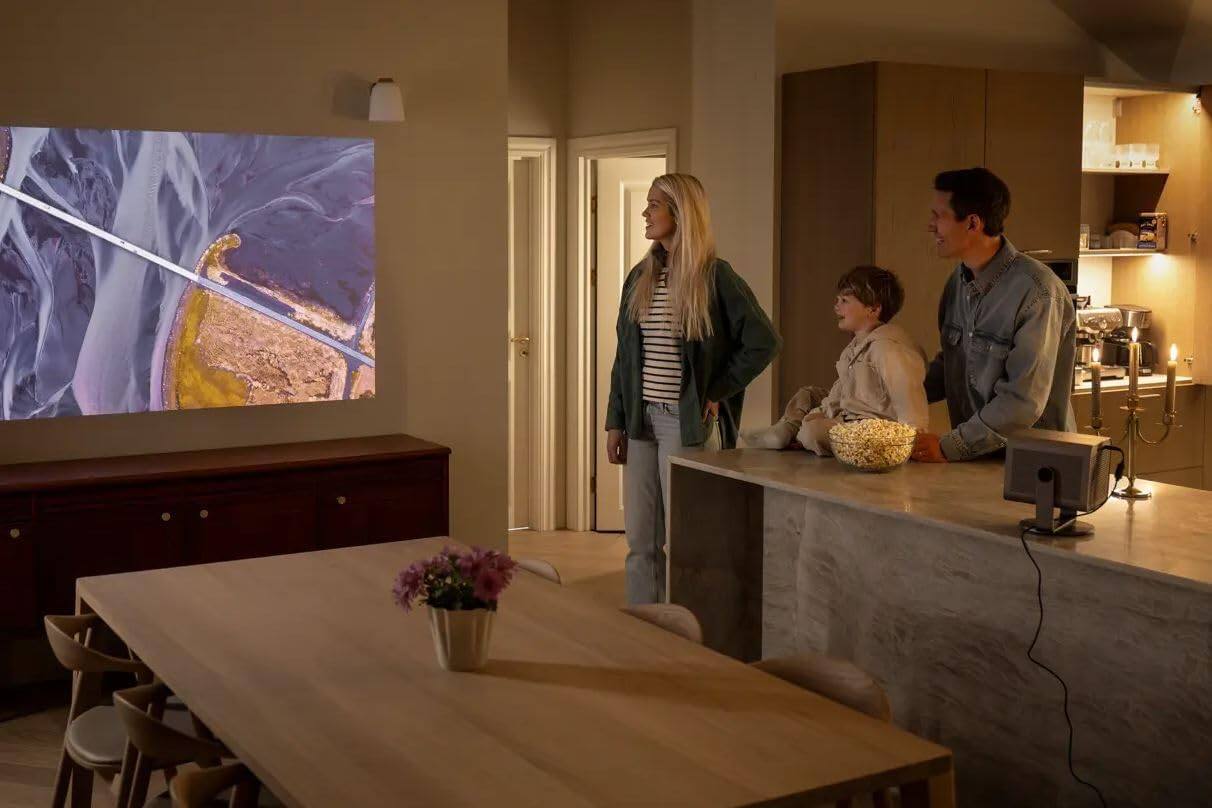 Alt View 5. Leica - Leica CINE-COMPACT-1 4K Laser Streaming Smart Projector (2026).