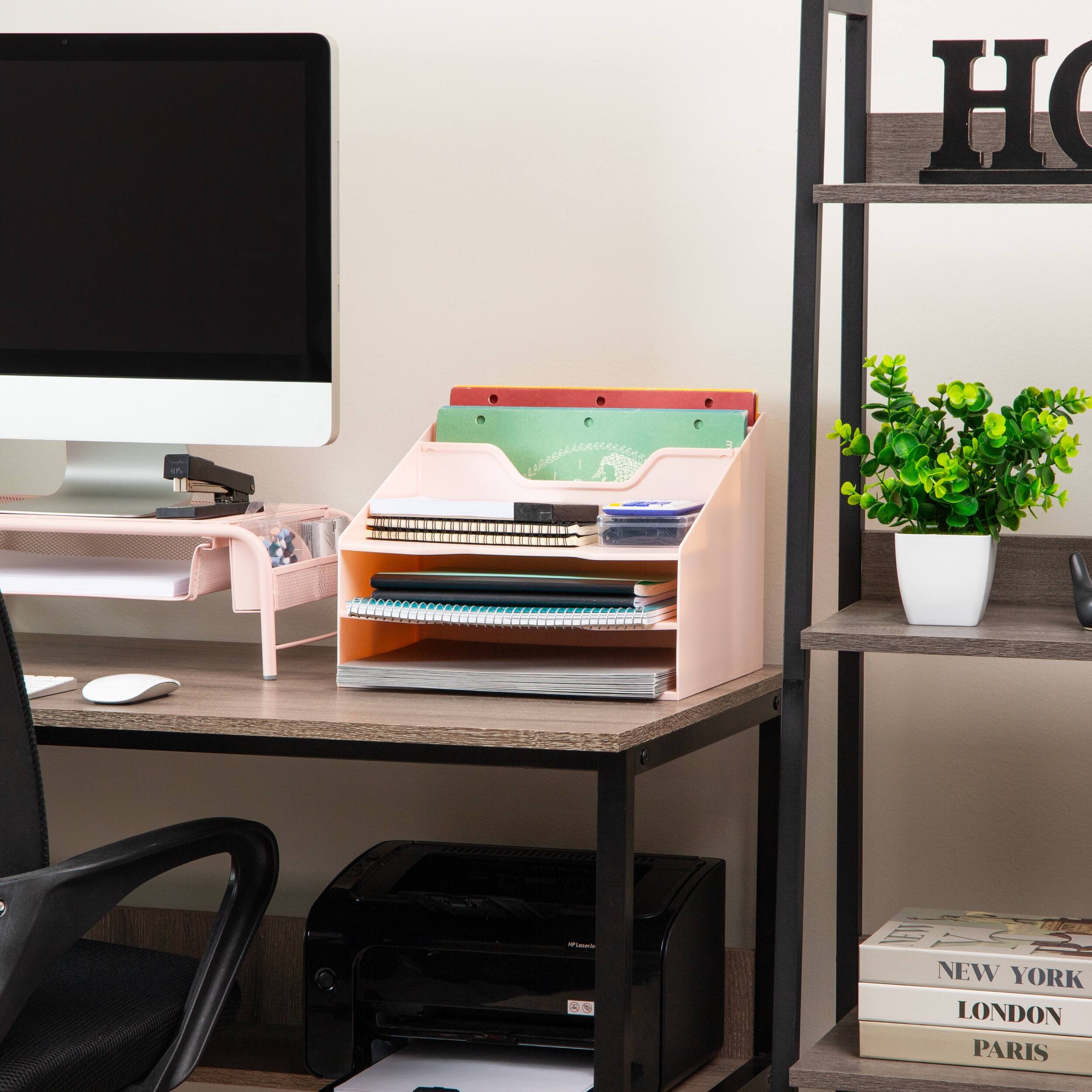 HARVARD  
NEW YORK  
LONDON  
PARIS