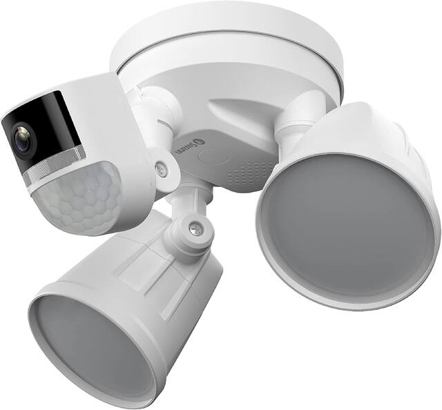 Swann - Wi-Fi 4K Security Surveillance FloodLight Camera, Night Vision, Waterproof, Motion Activated, Heat Sensing, 2-Way Talk - White