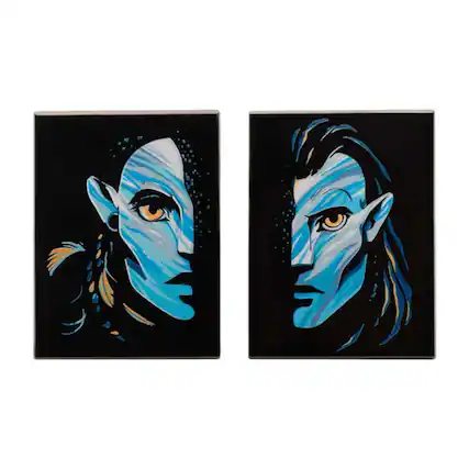 Front. SalesOne LLC - Avatar 2: The Way of Water Neytiri & Jake Enamel Pin Set - Blue.