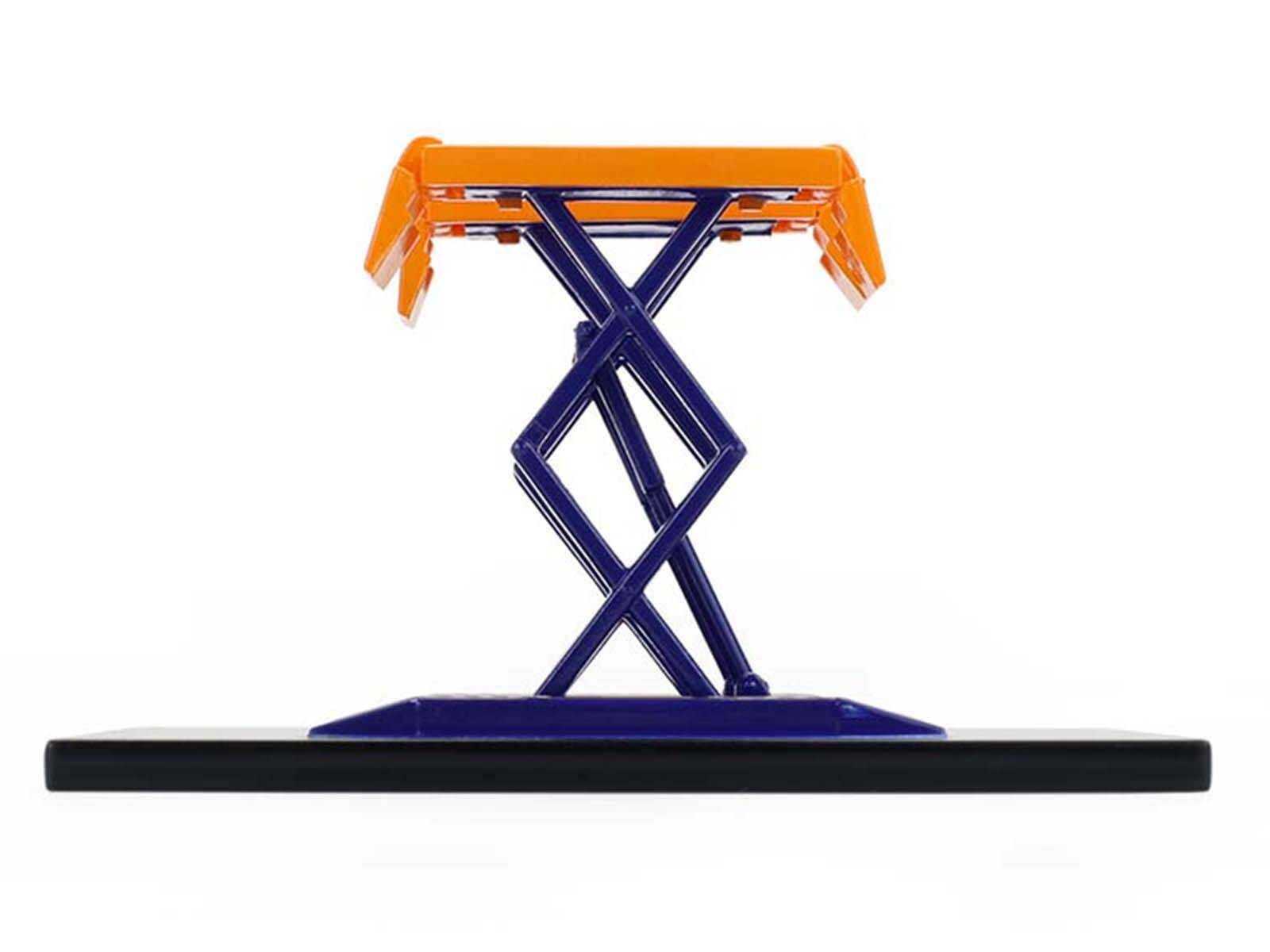 Alt View 2. Greenlight - Automotive Double Scissor Lift "Union 76" Orange and Blue "Double Scissor Lifts" Series 2 1/64 Model by Greenlight.