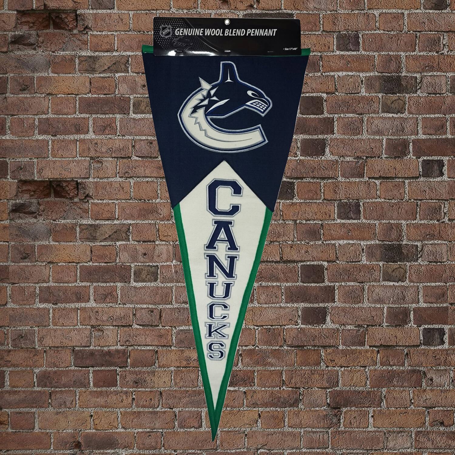 Genuine Wool Blend Pennant  
Canucks