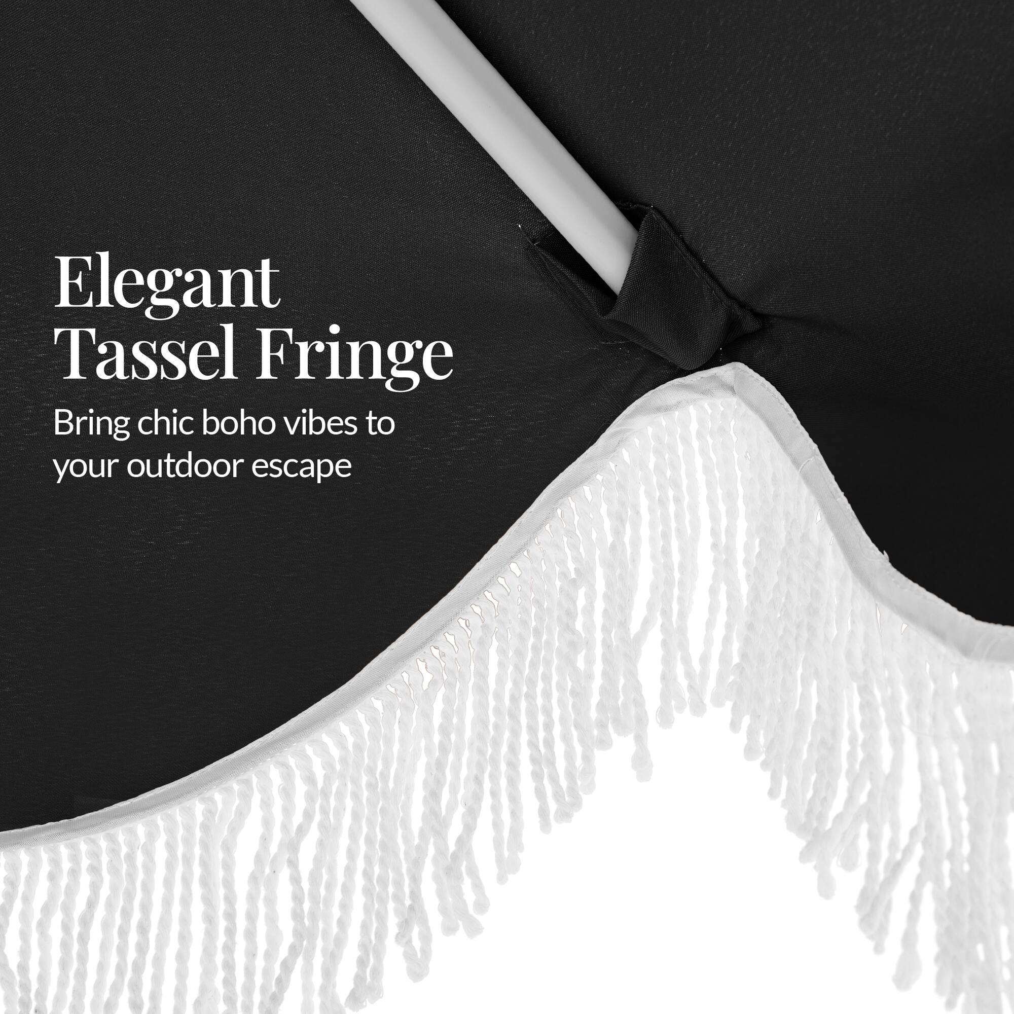 Elegant Tassel Fringe  
Bring chic boho vibes to your outdoor escape
