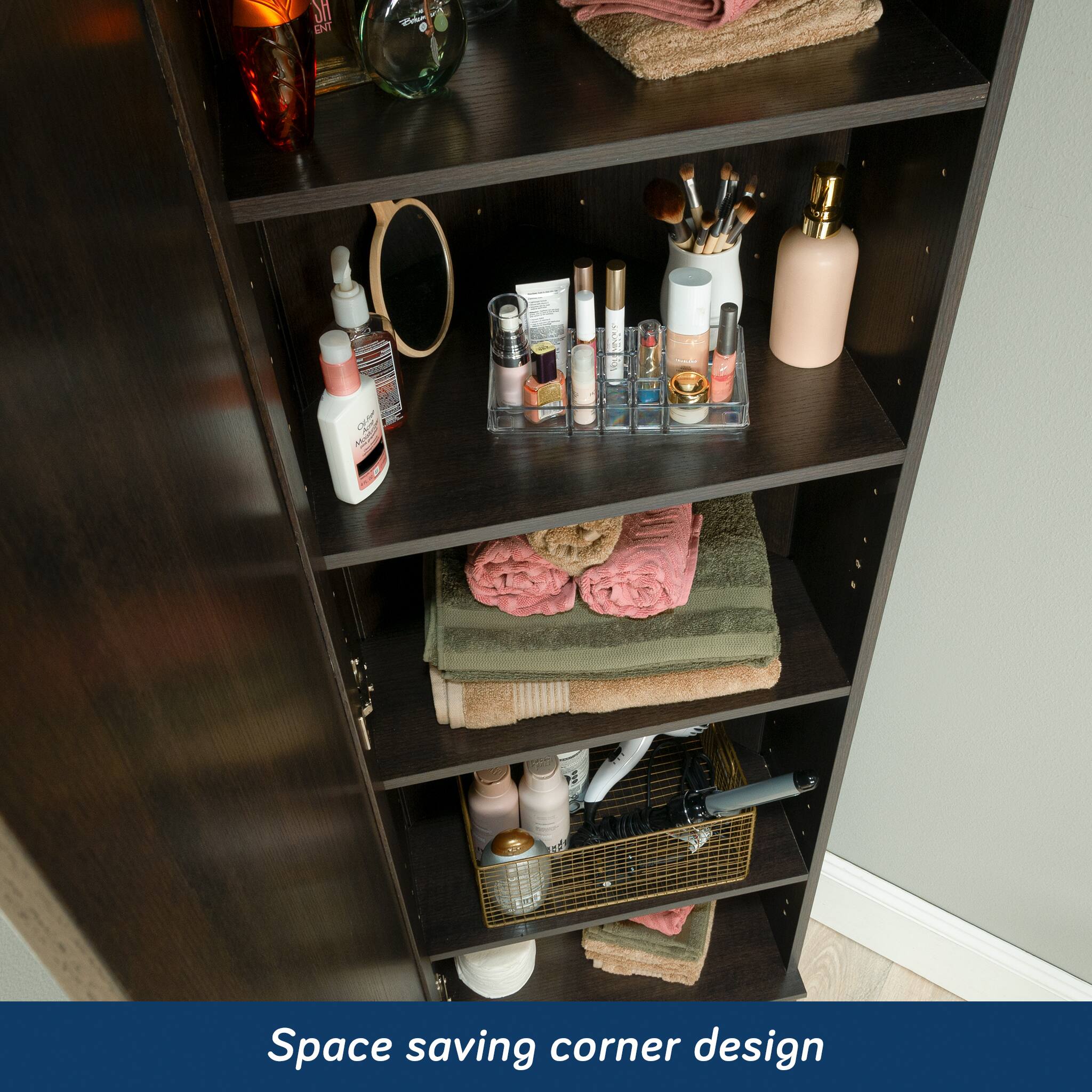 Space saving corner design