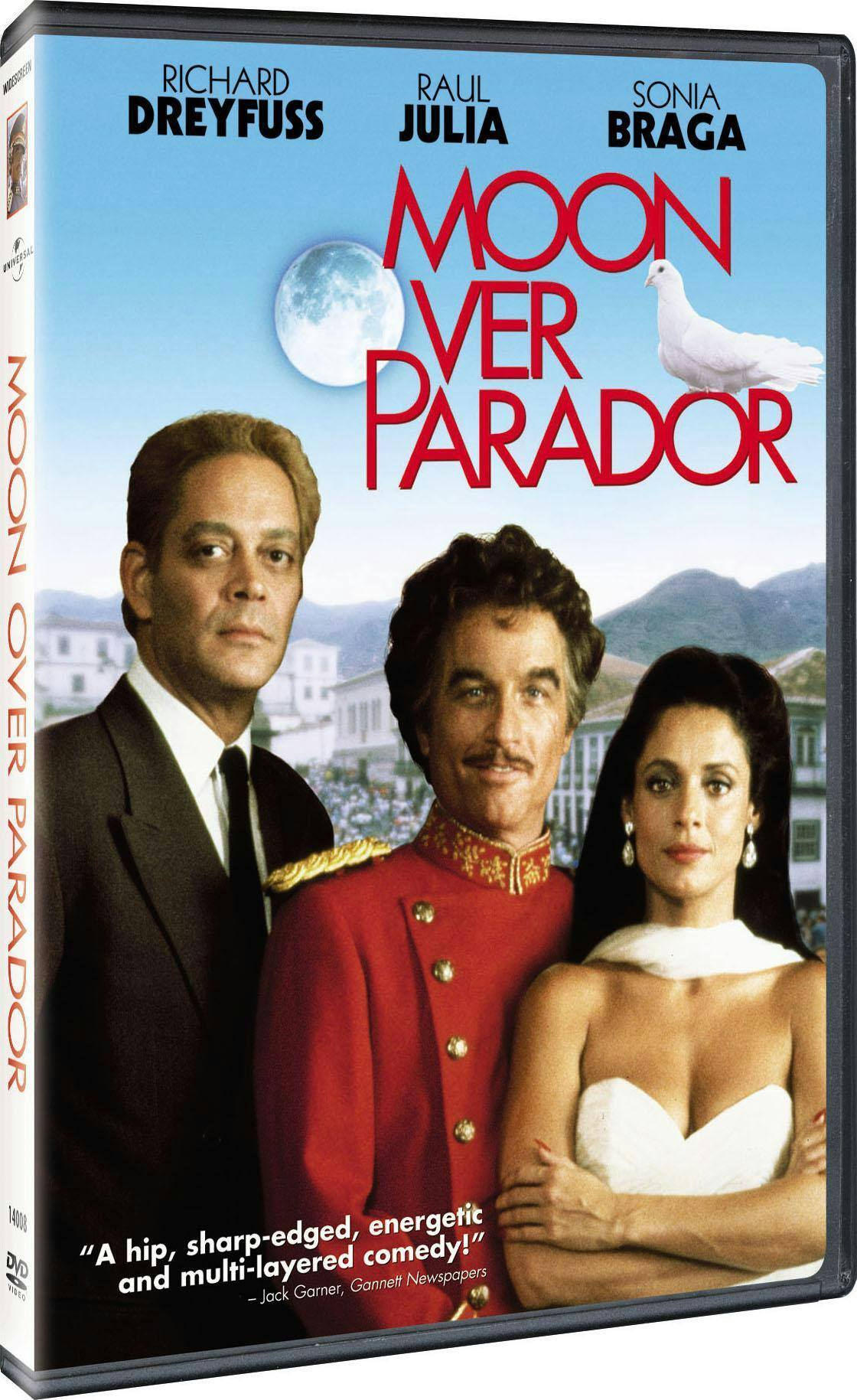 Angle. Moon Over Parador [DVD].