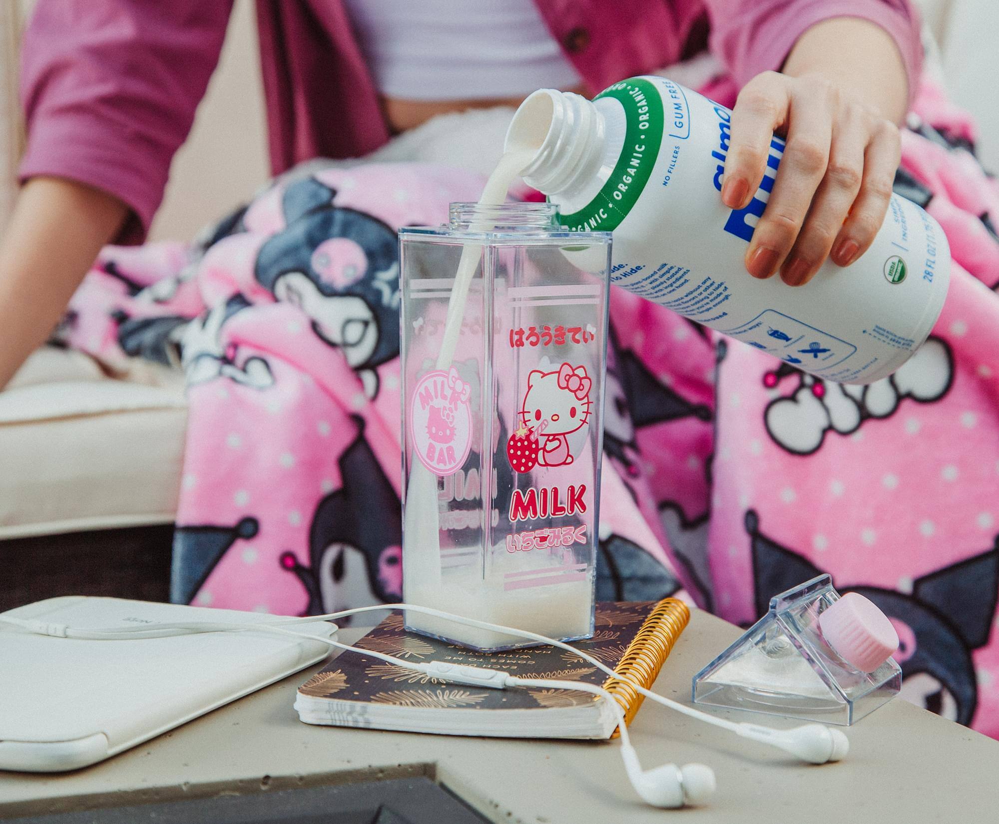 FREI ORGANIC GUMFRE GUM ORGANIC PILLERS N GANIC 20 WKd. almo P 0211 FL 28FL MILIS Cog 6 BAR MILK 2032 - MU M R.EEO - 00