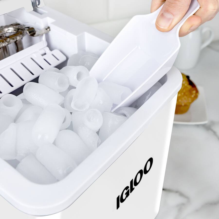 Igloo 26 Pound Automatic Portable Countertop Ice Maker Machine White ...