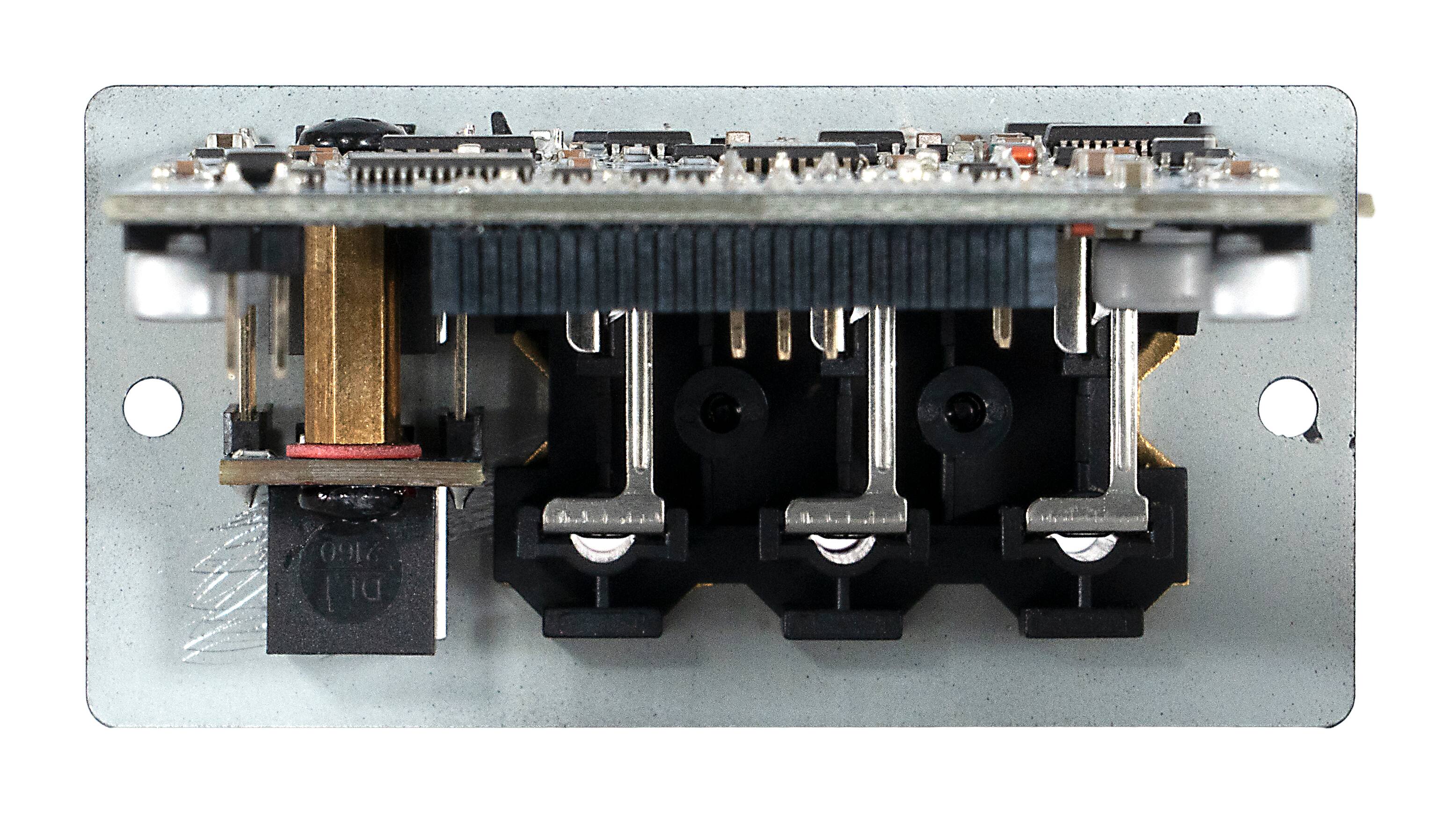 Back. Sonance - MKIII HYBRID INPUT MODULE - Digital/Analog Card for DSP MKIII Amplifiers (Each) - Black.