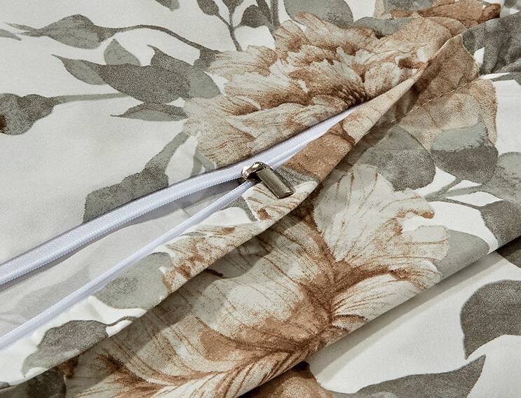 Alt View 1. Bibb Home - Bibb Home 1800 Series Egyptian Luxury 3 pc Duvet Cover Set - Wildflower.
