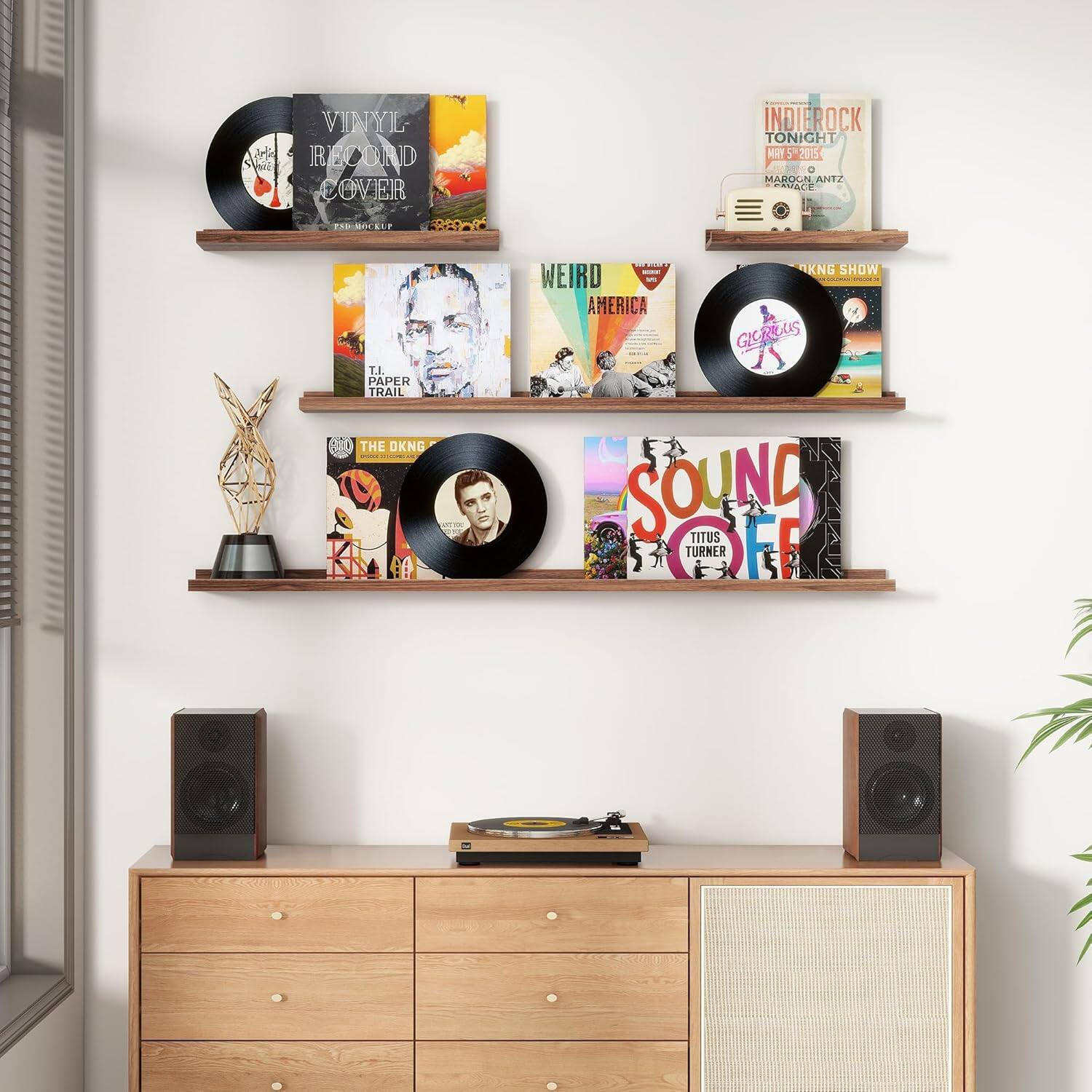 VINYL RECORD COVER  
INDIEROCK TONIGHT  
MRY 52015  
MAROUN ANT2  
CRNACE  
PAIIMOT 11  
SN SUP - T.L.  
PAPER TRAIL  
THE DKNG  
I AKNG SHOW  
WEIRD AMERICA  
GIGROUS  
SOUNC  
TITUS TURNER