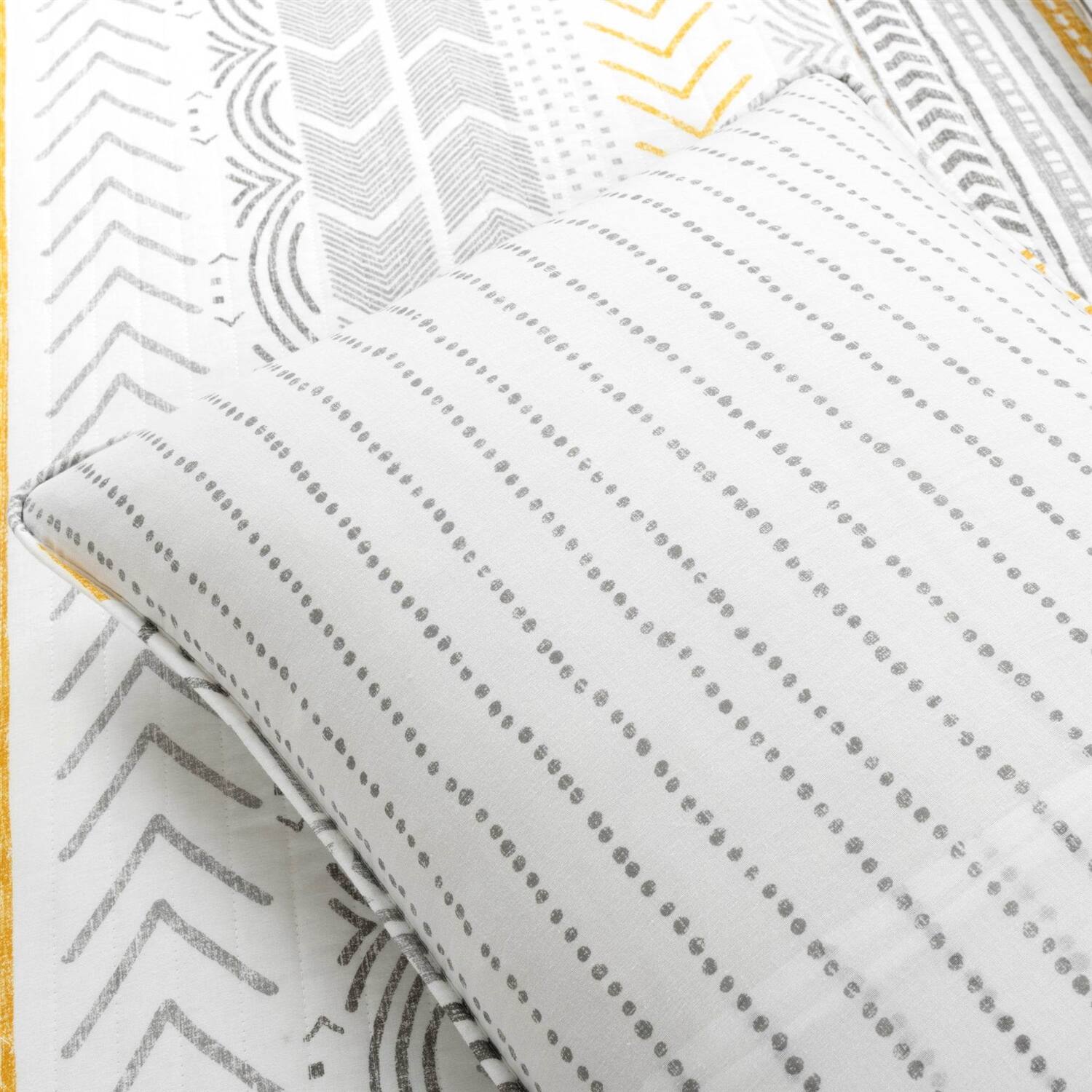 Back. Hivvago - Full/Queen Scandinavian Grey/Yellow Reversible Cotton Quilt Set - Grey/Yellow.