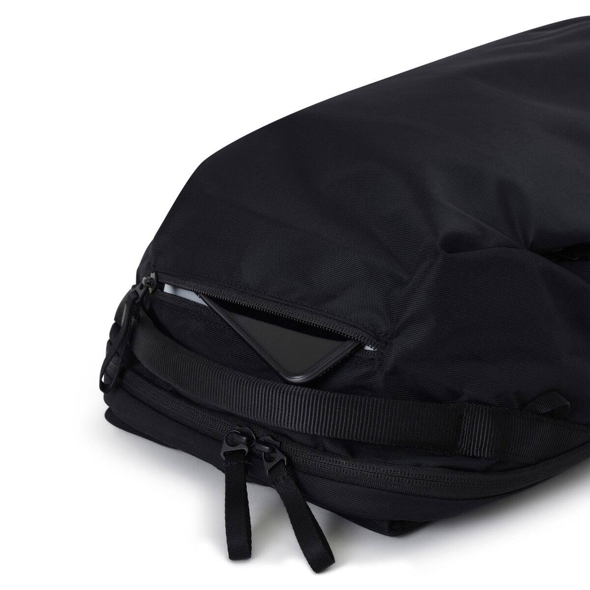 Alt View 7. Urth - Urth Norite 24L Modular Camera Backpack + Medium Camera Insert, Black.