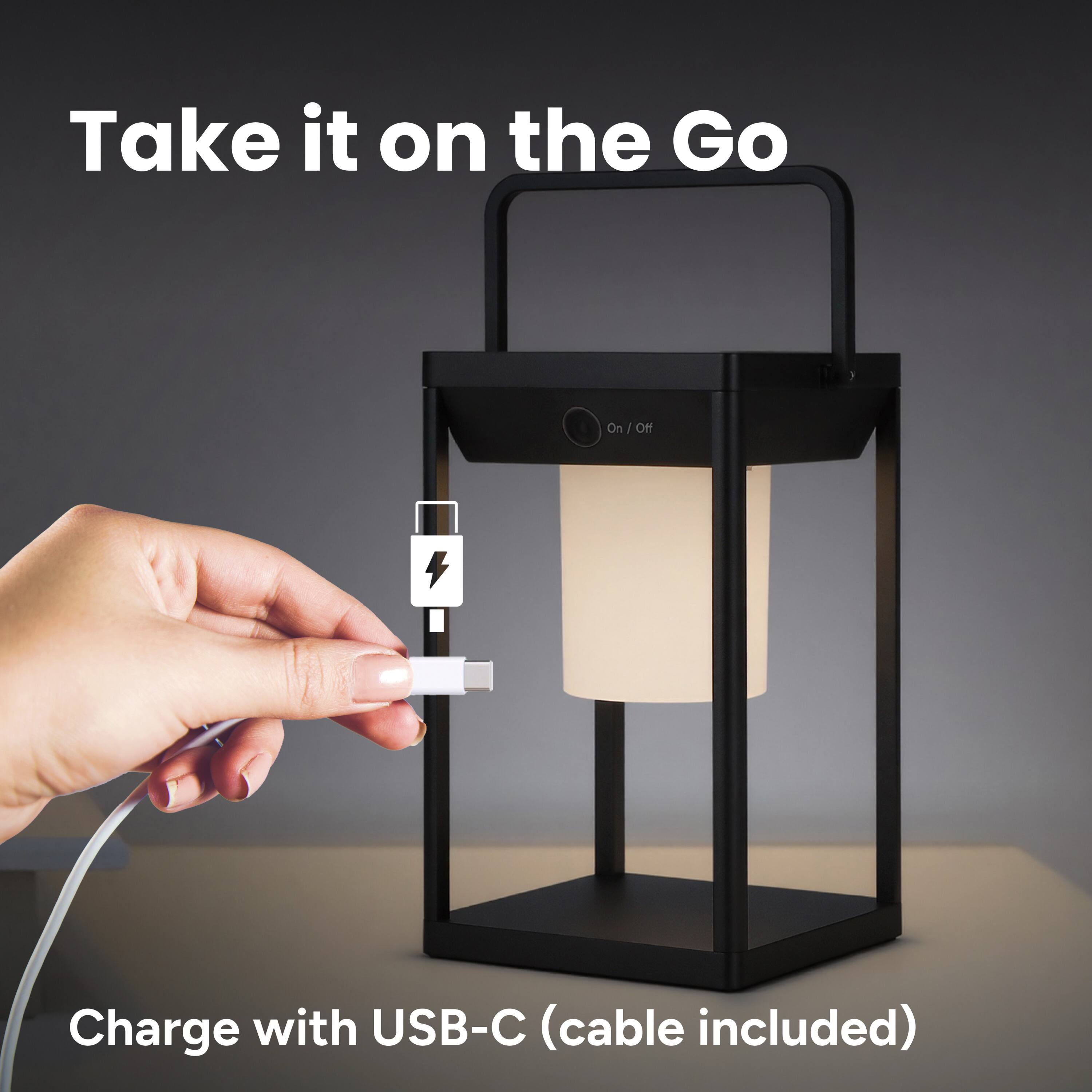 Take it on the Go

On / Off

Charge with USB-C (cable included)