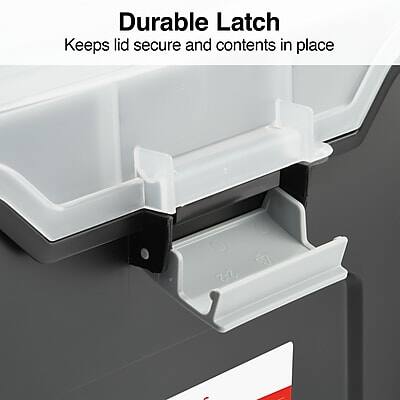 Durable Latch  
Keeps lid secure and contents in place