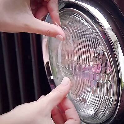 Alt View 4. Gorilla - Gorilla Crystal Clear Tape, 1.88" x 27', 1 Roll (6027007) - Clear.