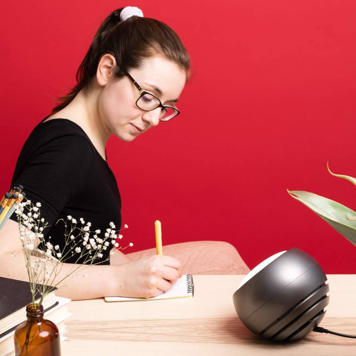 Angle. Circadian Optics - Light Therapy Lamp [LEO] UV-Free LED Happy Mood Full Spectrum Sun Light Lamp with 10,000 Lux for Seasonal Sunlight - Gray.