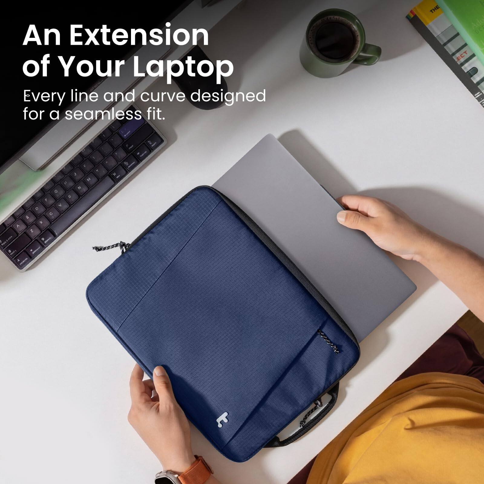 An Extension of Your Laptop  
Every line and curve designed for a seamless fit.