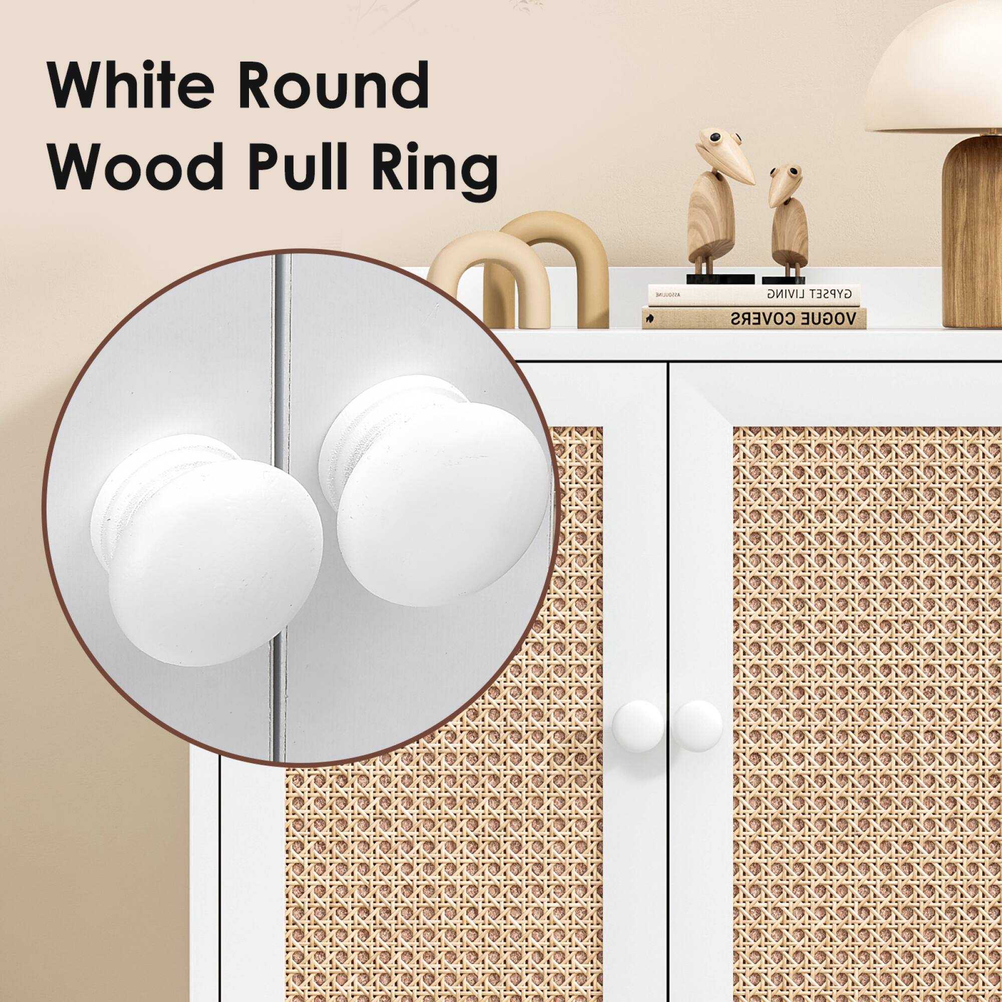 White Round Wood Pull Ring

LIVING GYPSET + COVERS VOGUE