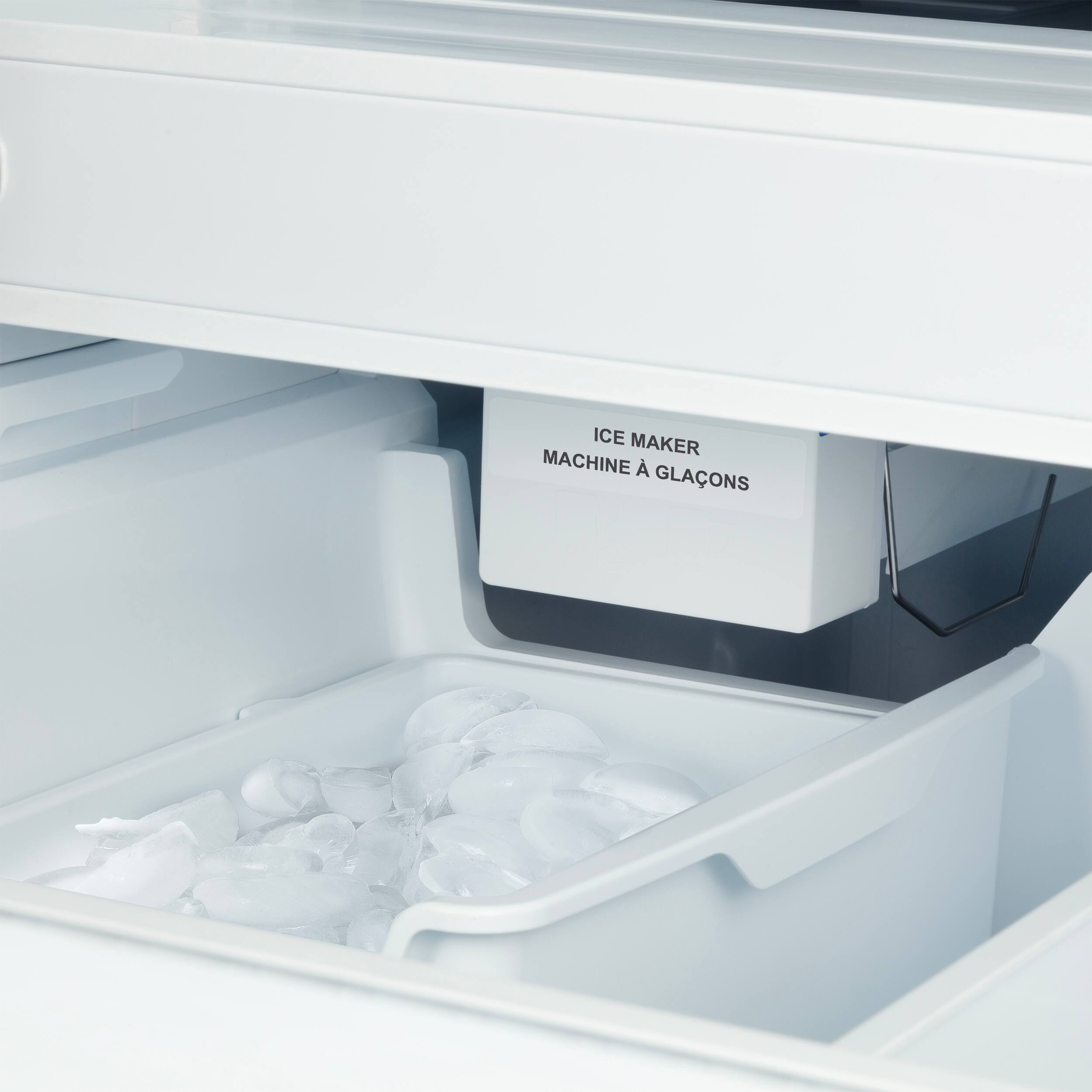 ICE MAKER MACHINE À GLACONS