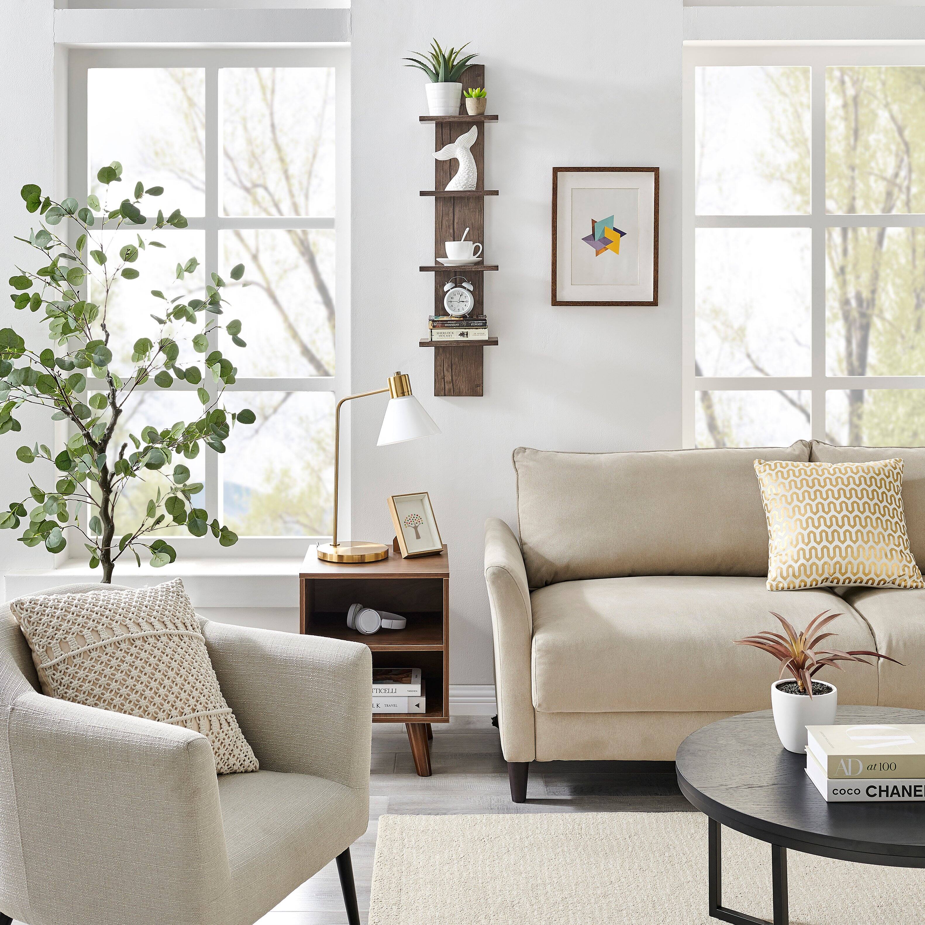 5 - FIOLA  
AD at 100  
COCO CHANEL