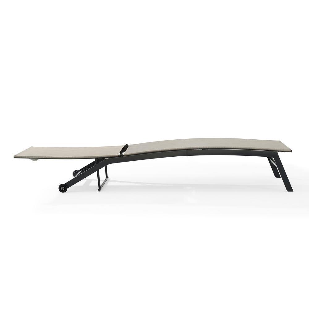 Angle. Crosley Furniture - Weaver Outdoor Chaise Lounge - Light Gray.