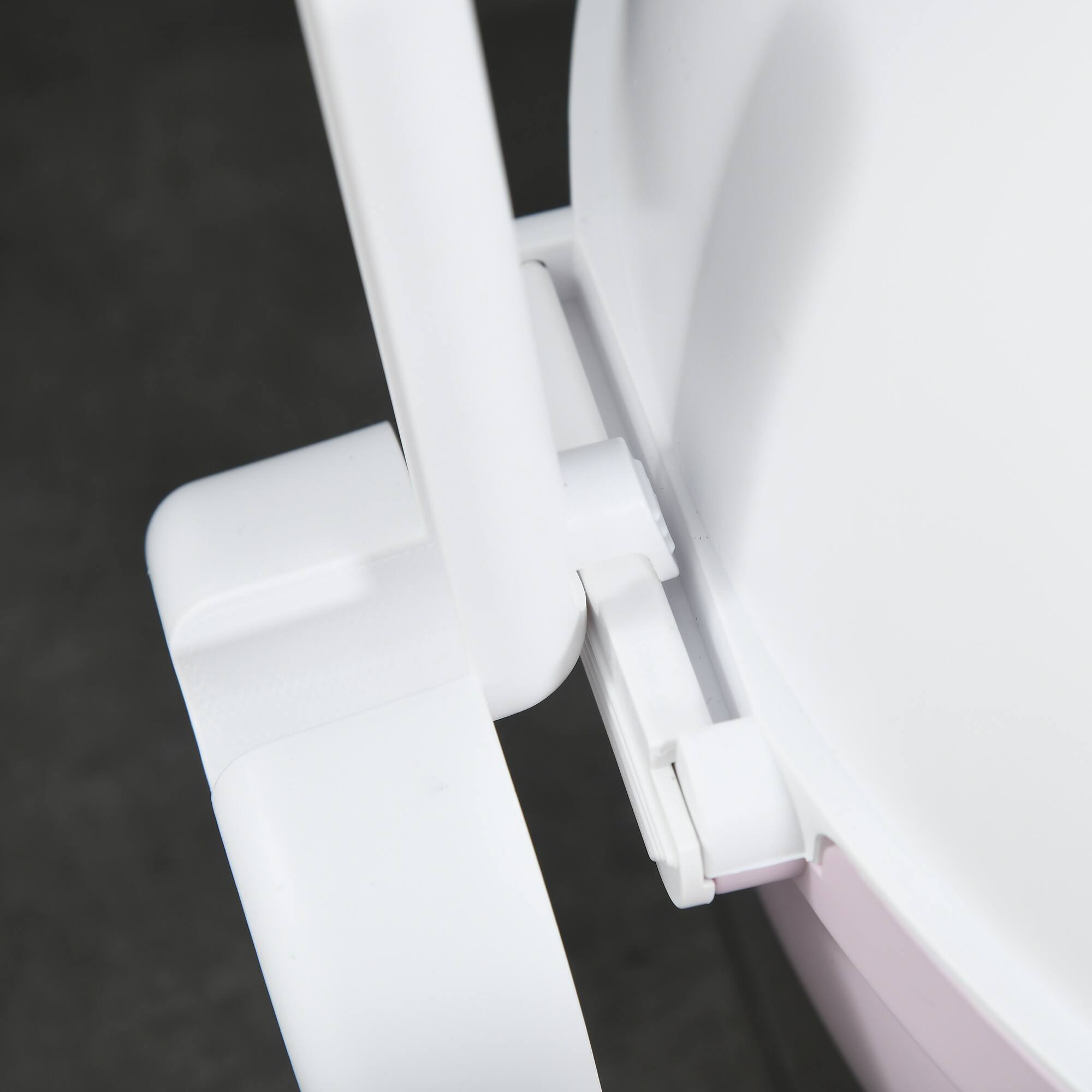 Alt View 5. Pawhut - Hooded Cat Litter Box, Large Kitty Litter Pan with Lid, Scoop, Leaking Sand Pedal, Top Handle - Pink.