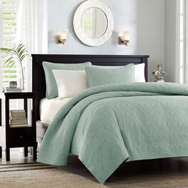 Gracie Mills - Sandy Reversible Cottage-Inspired Quilt Set - Seafoam