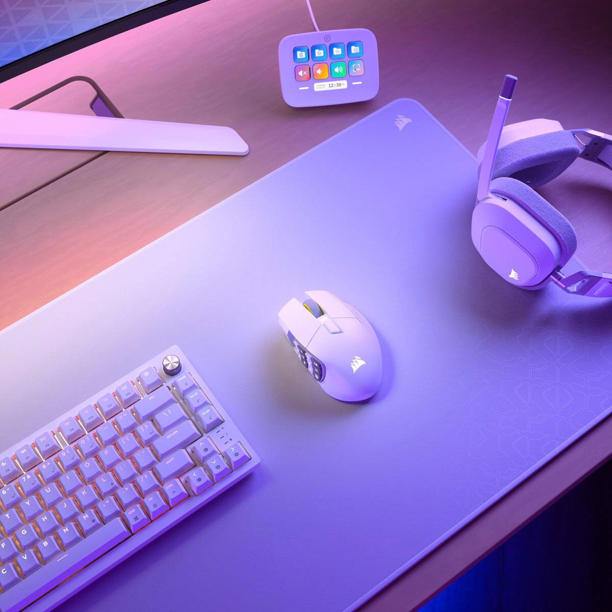 Alt View 34. CORSAIR - Scimitar Elite Wireless SE Gaming Mouse with 16 Programmable Buttons - White.